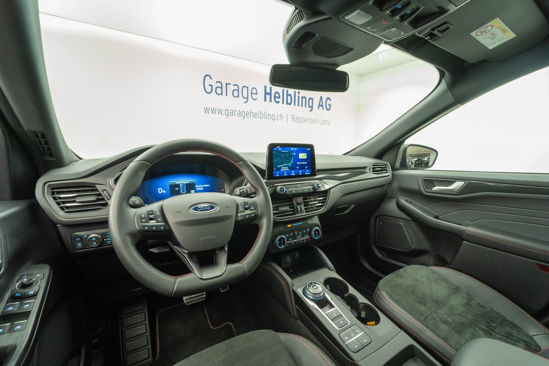 FORD Kuga 2.5 Plug-in Hybrid ST-Line X-image-6