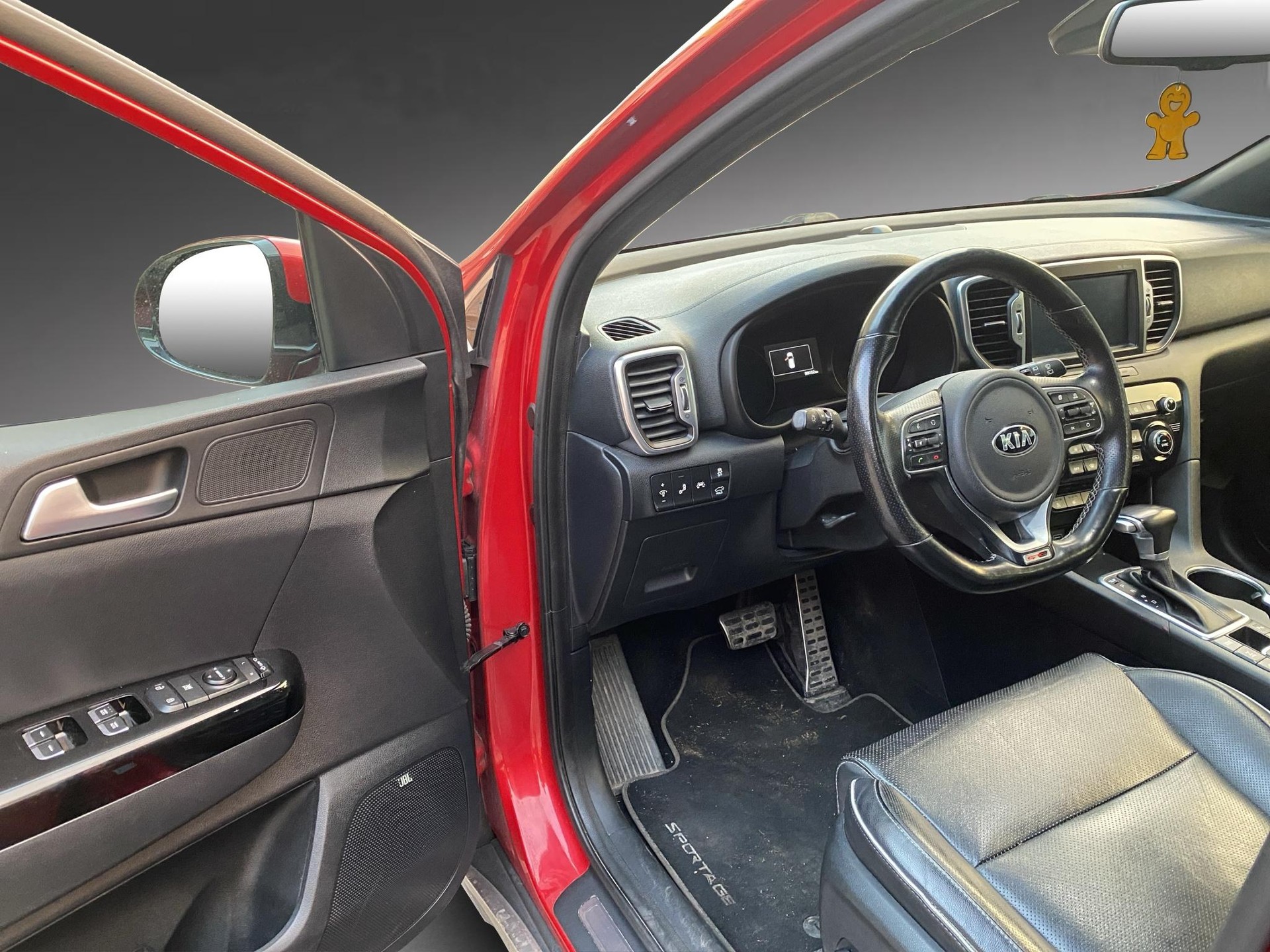 KIA Sportage 2.0 CRDi Style-image-13