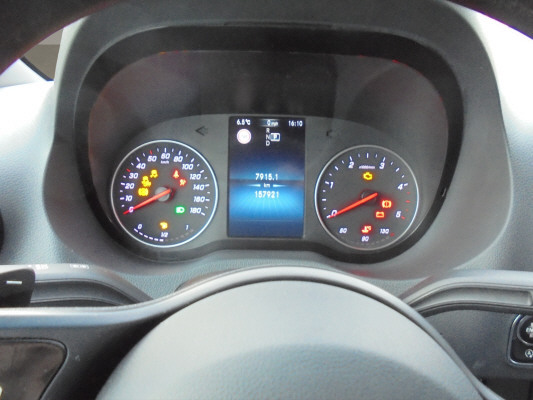 MERCEDES-BENZ 314 CDI Standart A FWD-image-9