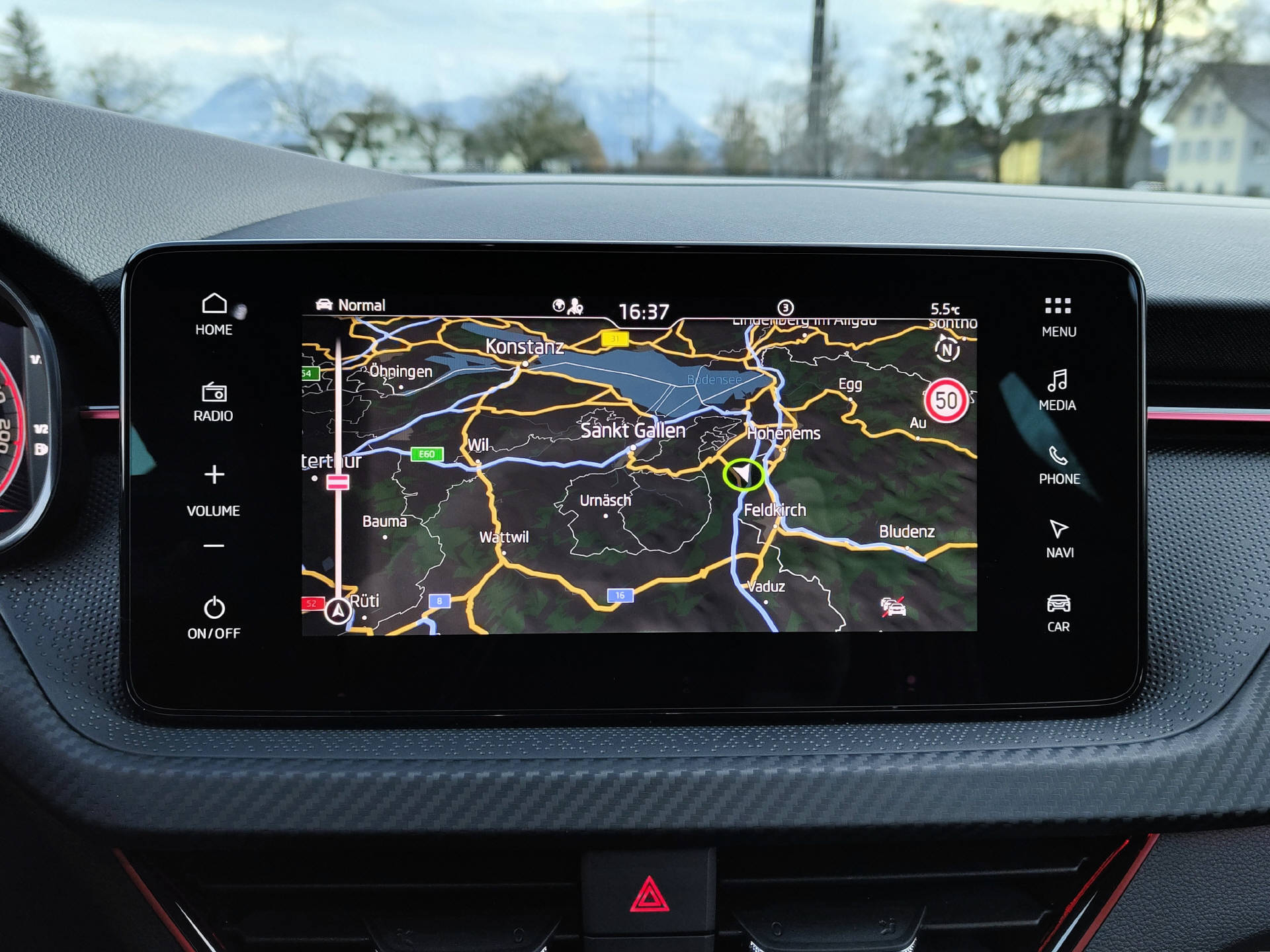 SKODA Kamiq 1.5 TSI Monte Carlo DSG-image-7