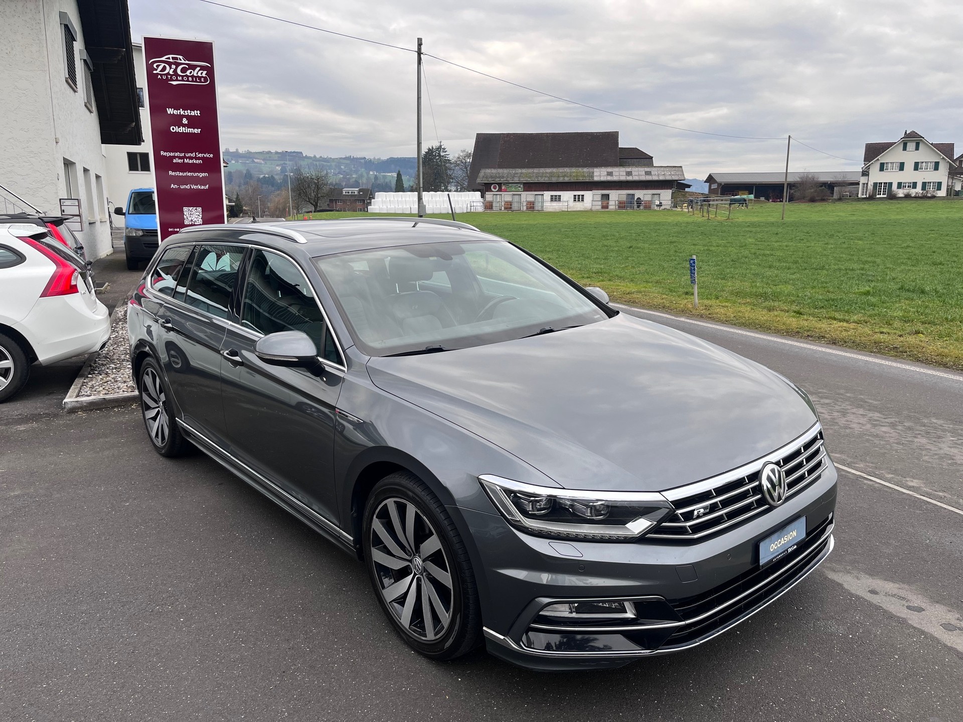 VW Passat Variant 2.0 TDI BMT Highline DSG 4Motion-showroom-element-1