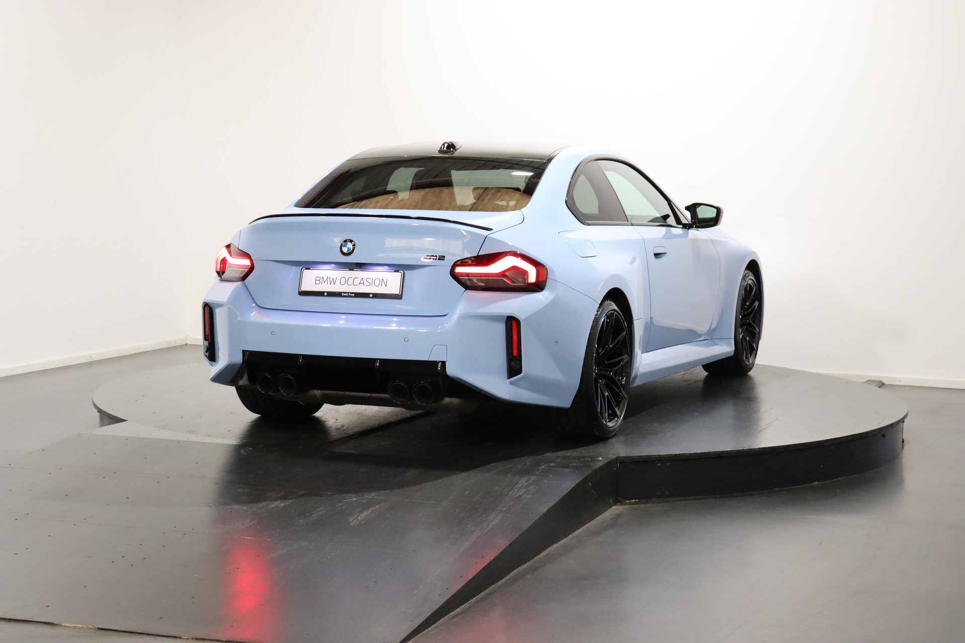 BMW M2 Coupé-image-2