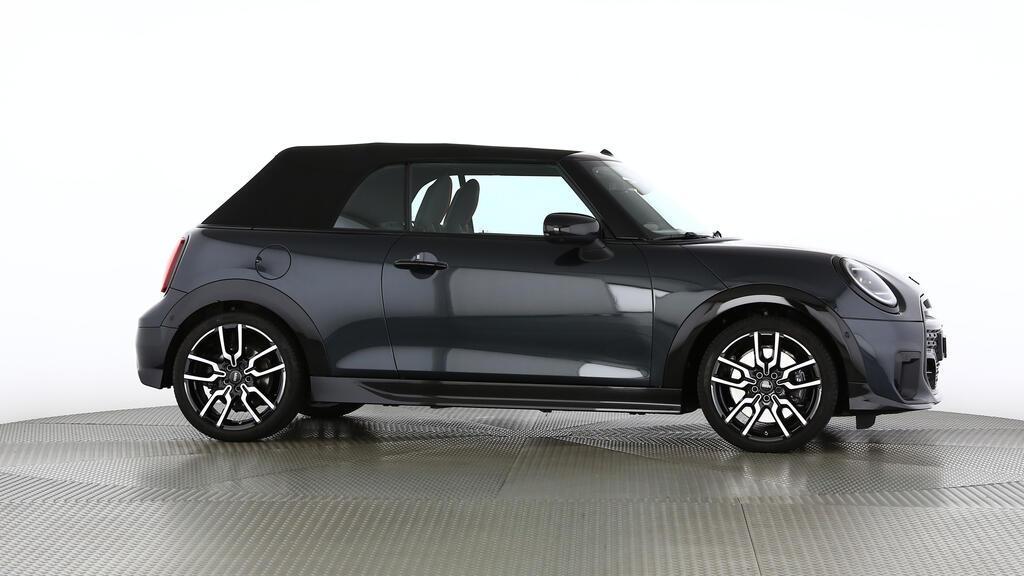 MINI Cooper S Cabrio-image-1