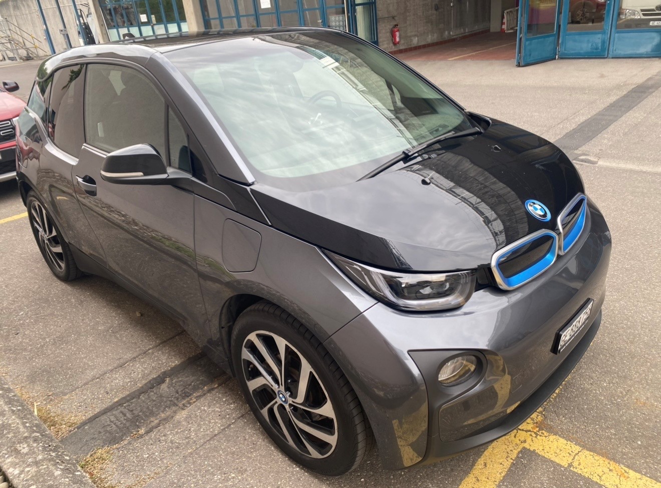 BMW i3 (94Ah) Range Extender-image-1