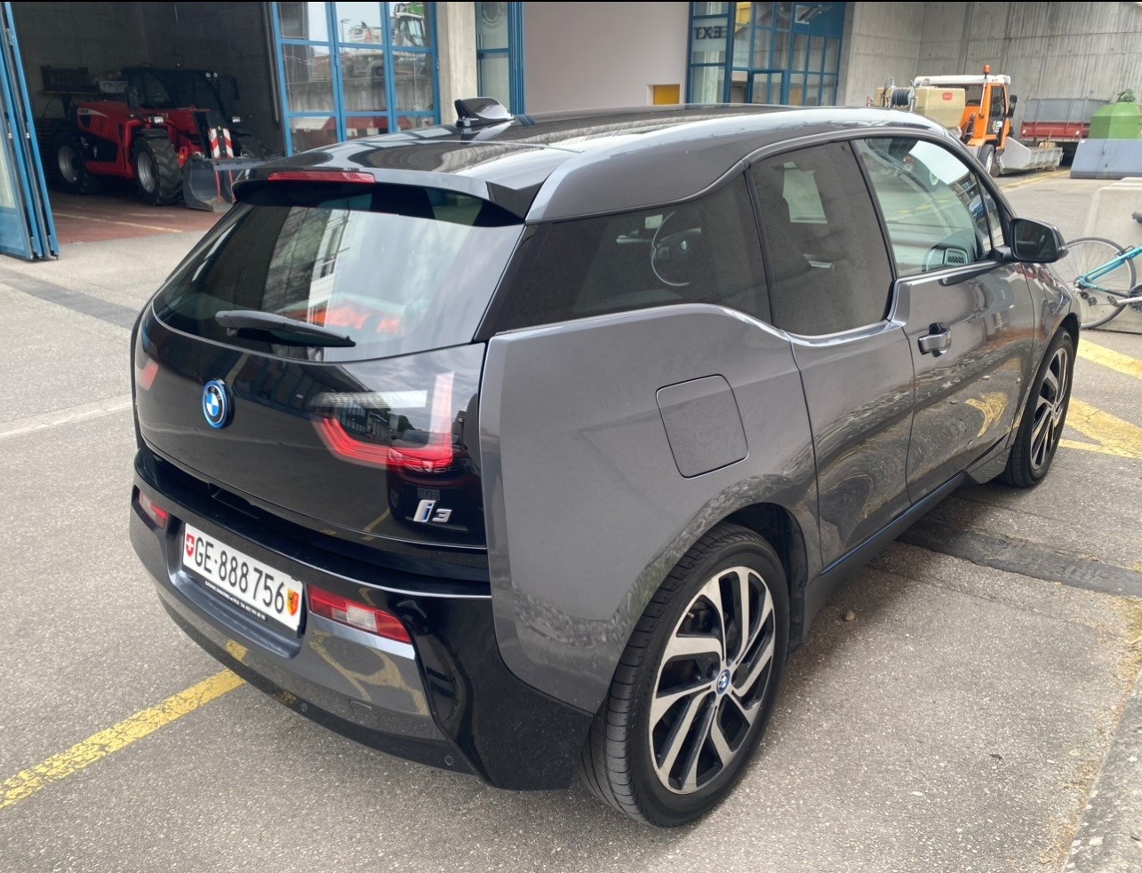 BMW i3 (94Ah) Range Extender-image-2