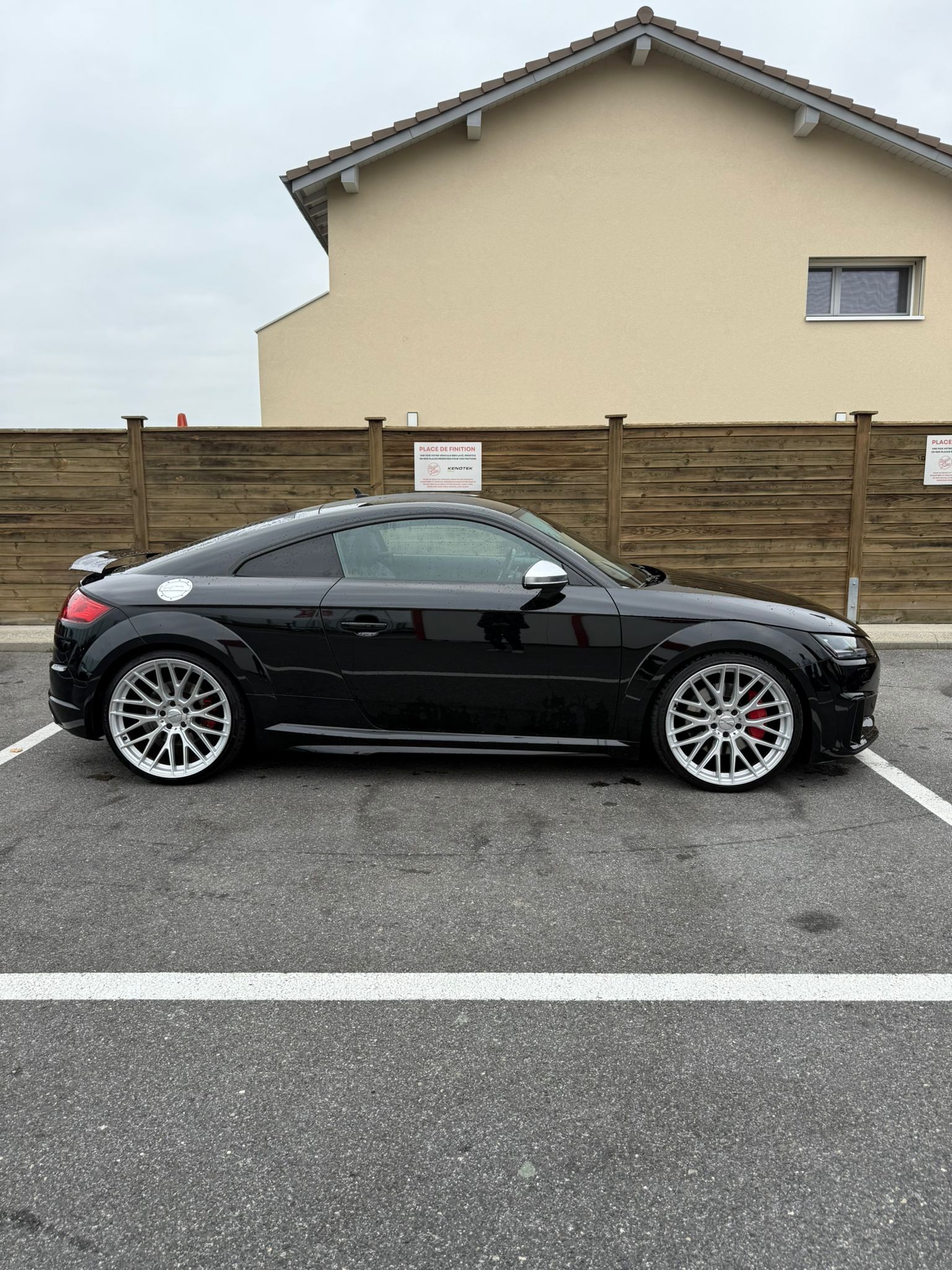 AUDI TT Coupé TTS quattro S-tronic-image-14