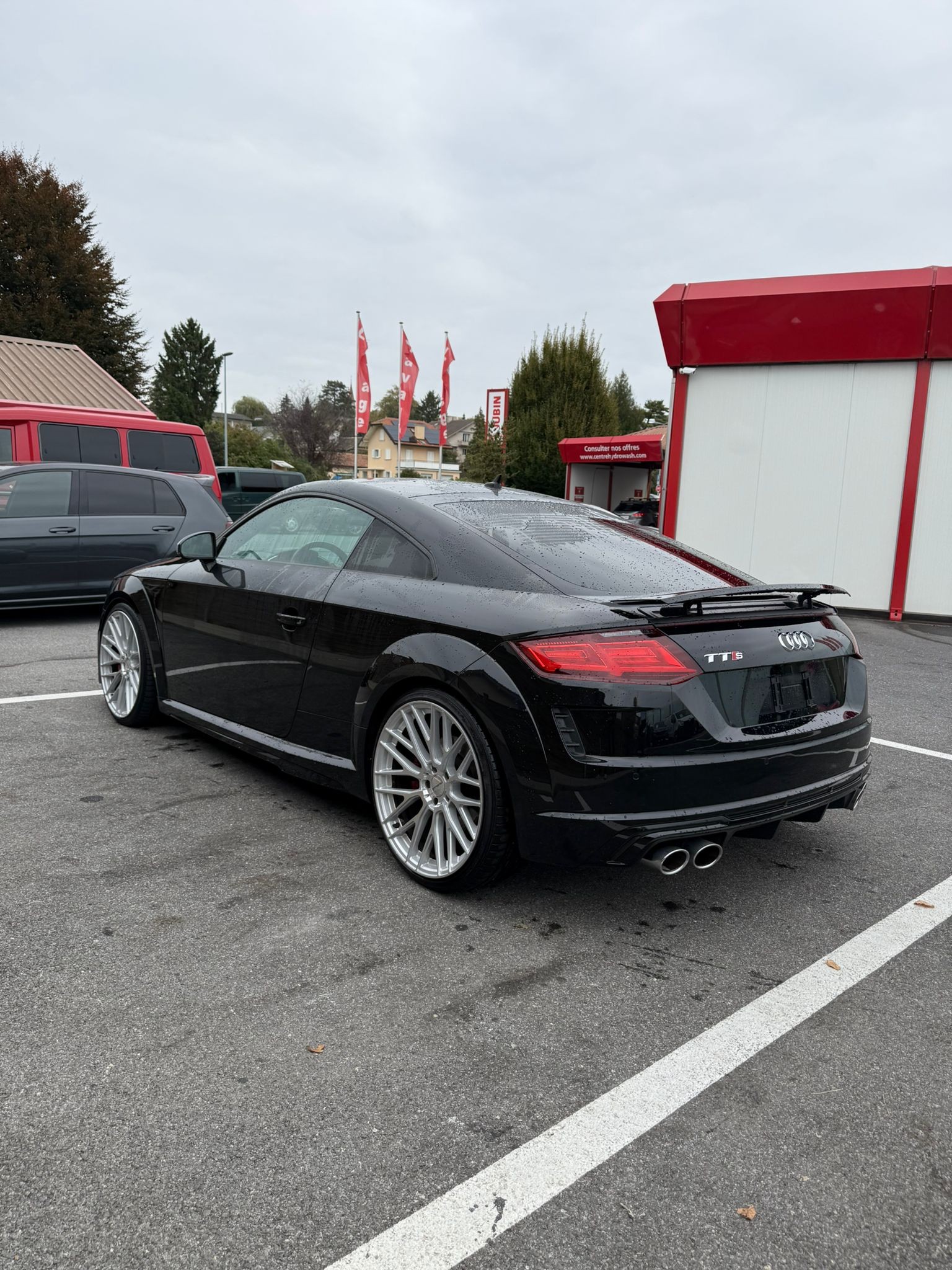 AUDI TT Coupé TTS quattro S-tronic-image-15