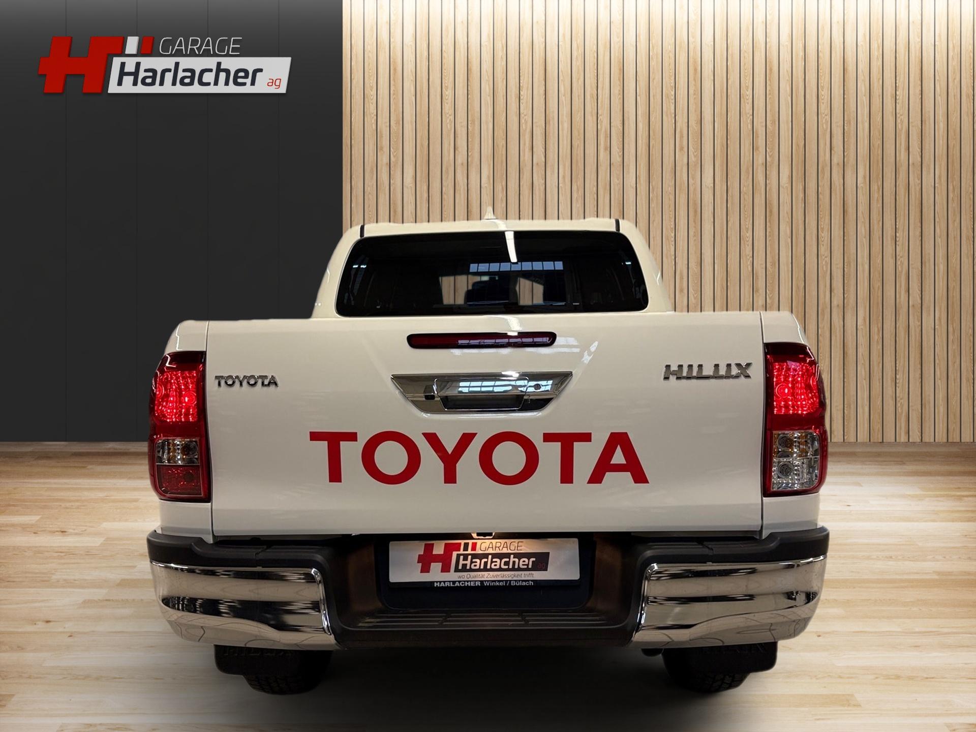 TOYOTA Hilux Double Cab.-Pick-up 2.4 D-4D 150 Style-image-5