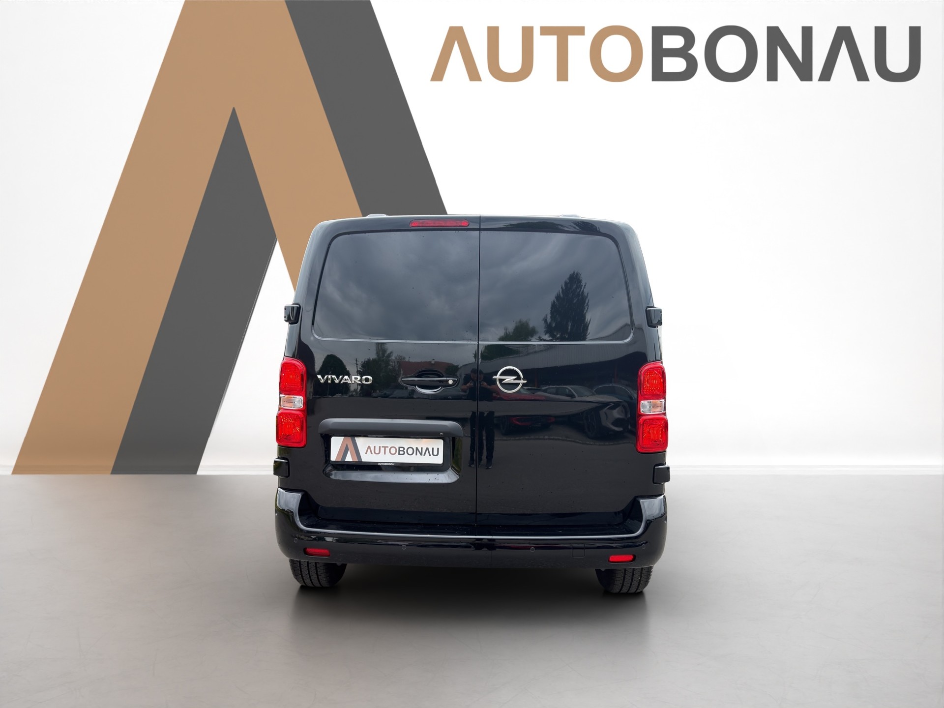 OPEL Vivaro Cargo M 2.0 D 144 S/S Automat-showroom-element-3