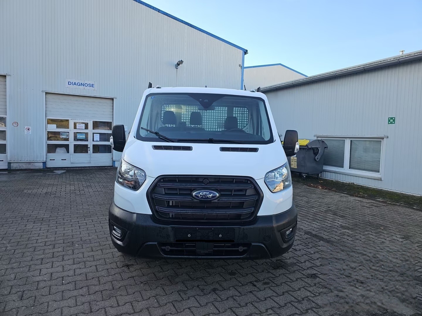 FORD Transit 350 L4 Trend 2.0 TDCi 170 FWD-image-1