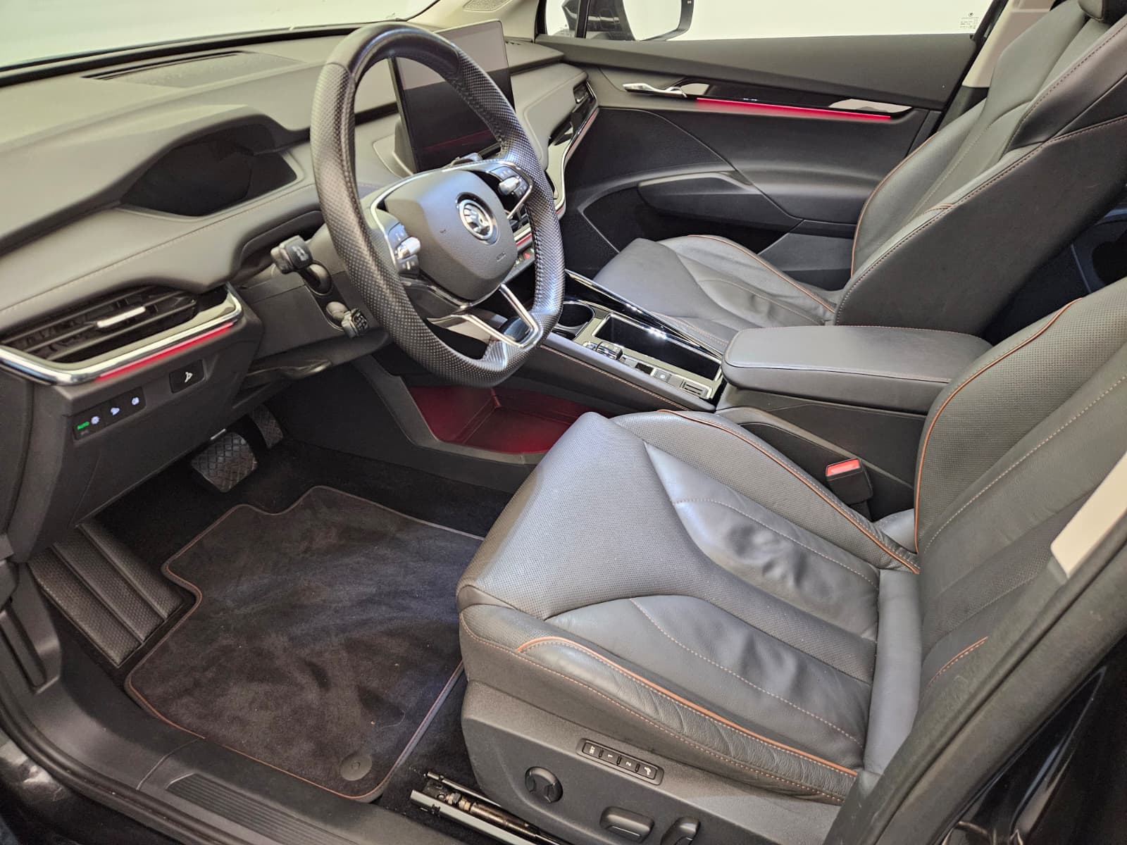 SKODA Enyaq iV 80x-image-11