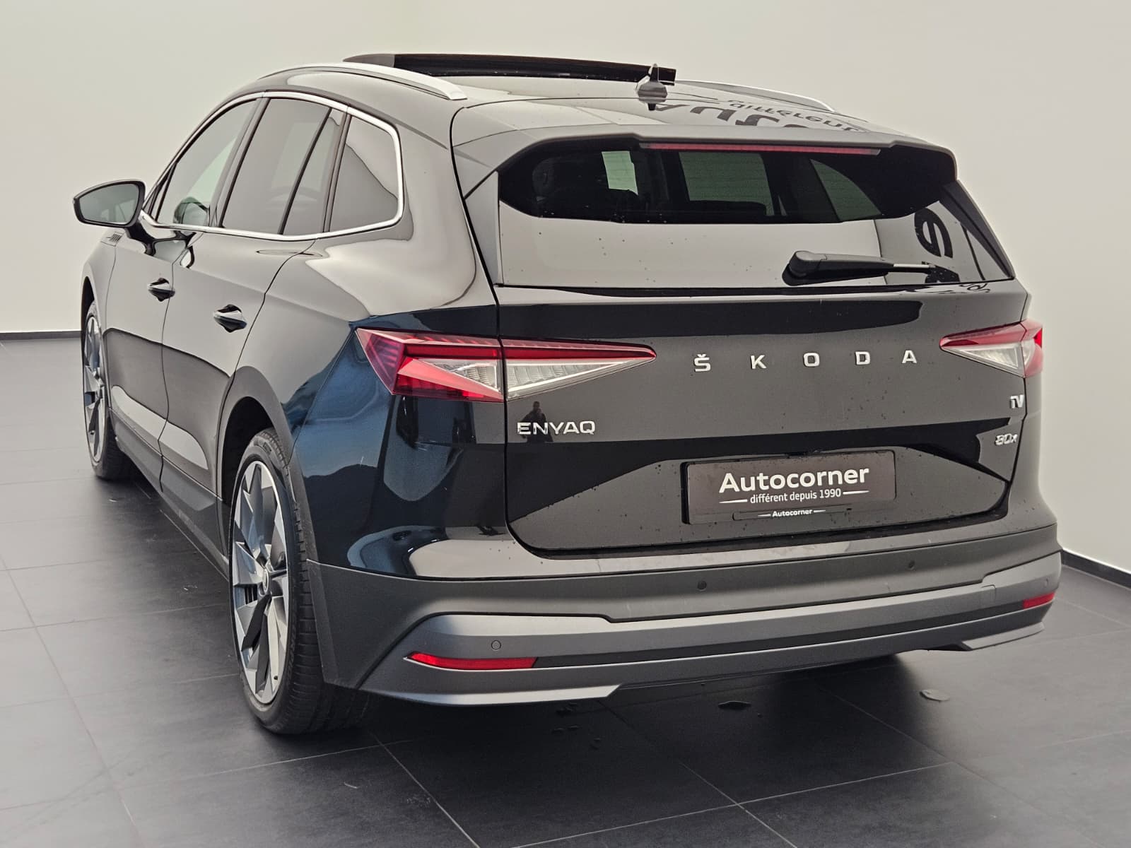SKODA Enyaq iV 80x-image-9