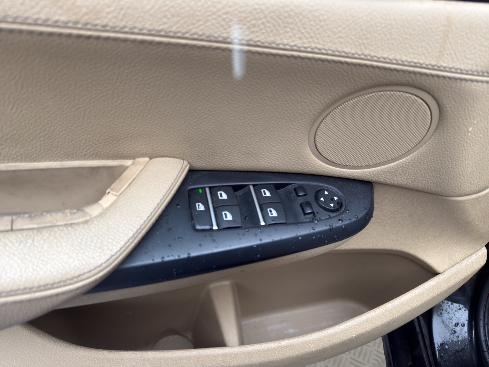 BMW X3 xDrive 28i Steptronic-image-11