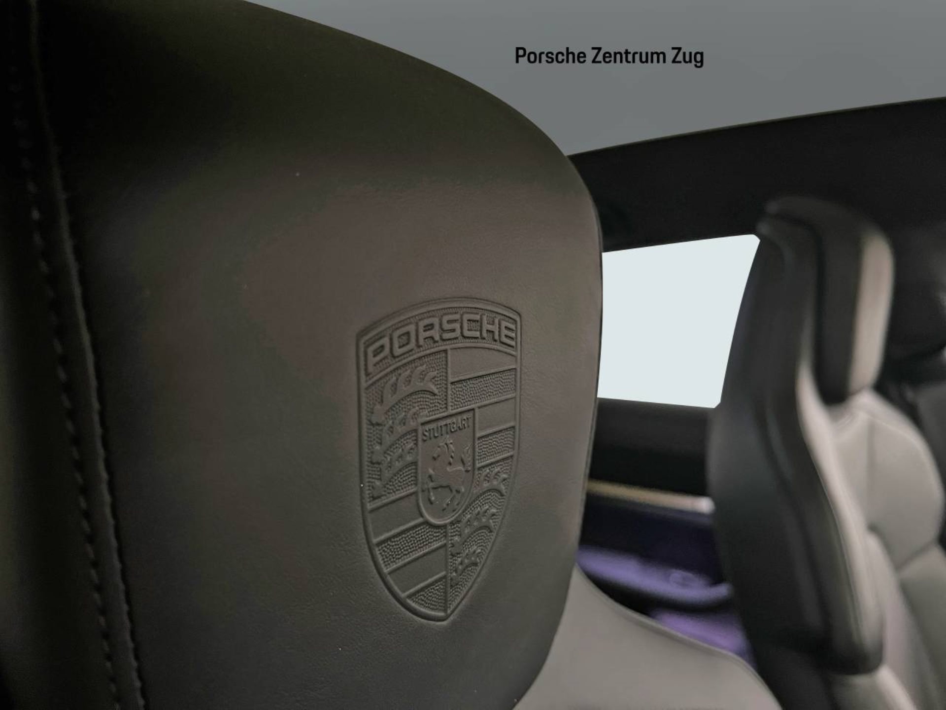 PORSCHE Taycan GTS Sport Turismo-image-21