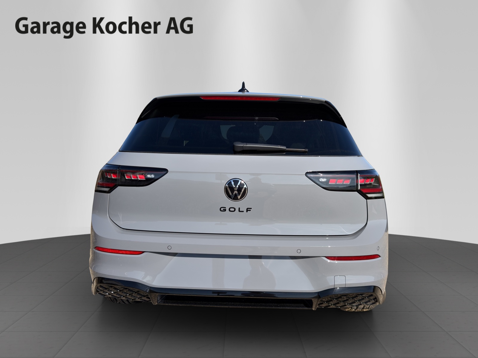 VW Golf 1.5 e TSI mHEV R-Line DSG-image-3