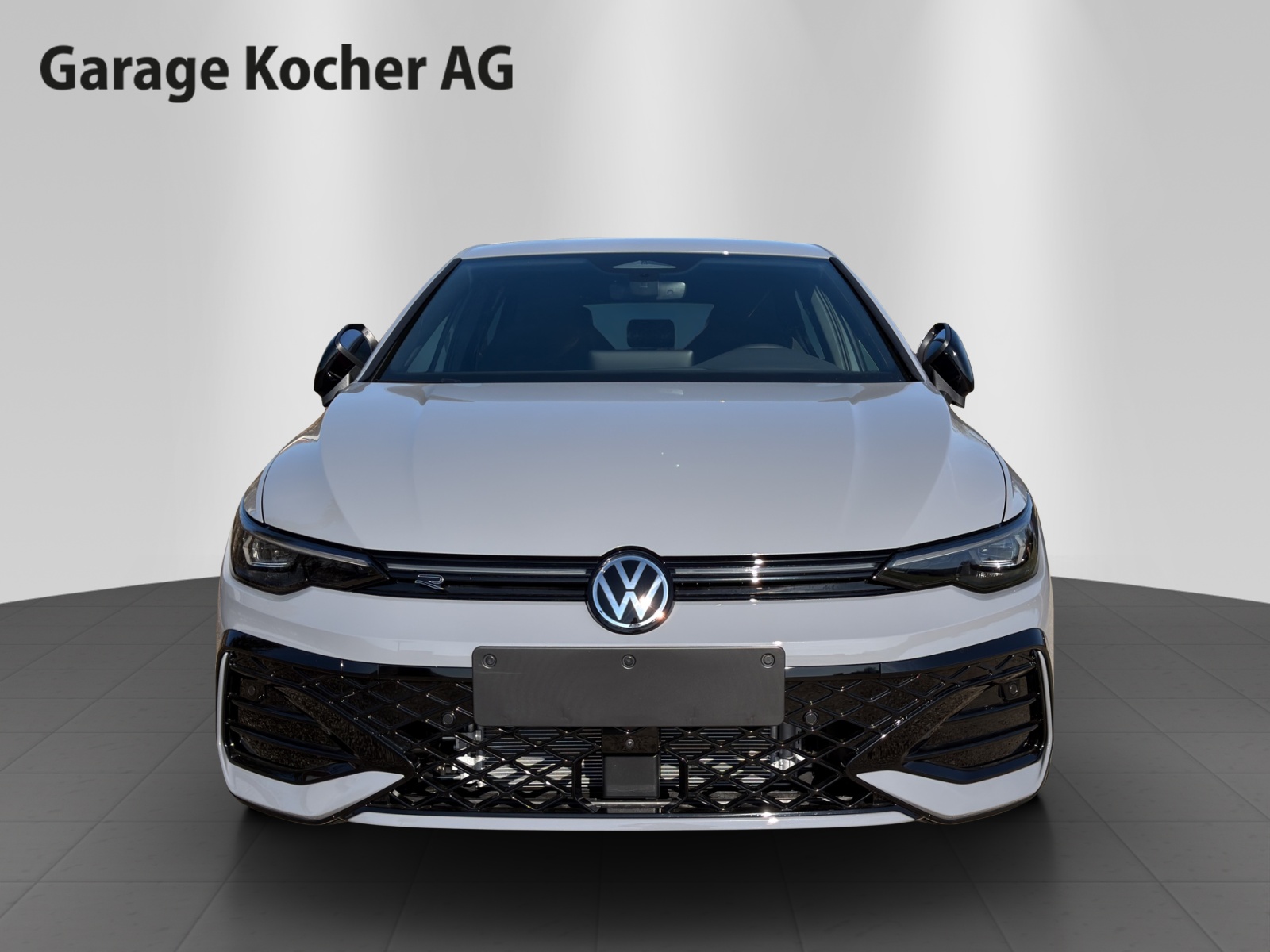 VW Golf 1.5 e TSI mHEV R-Line DSG-image-1