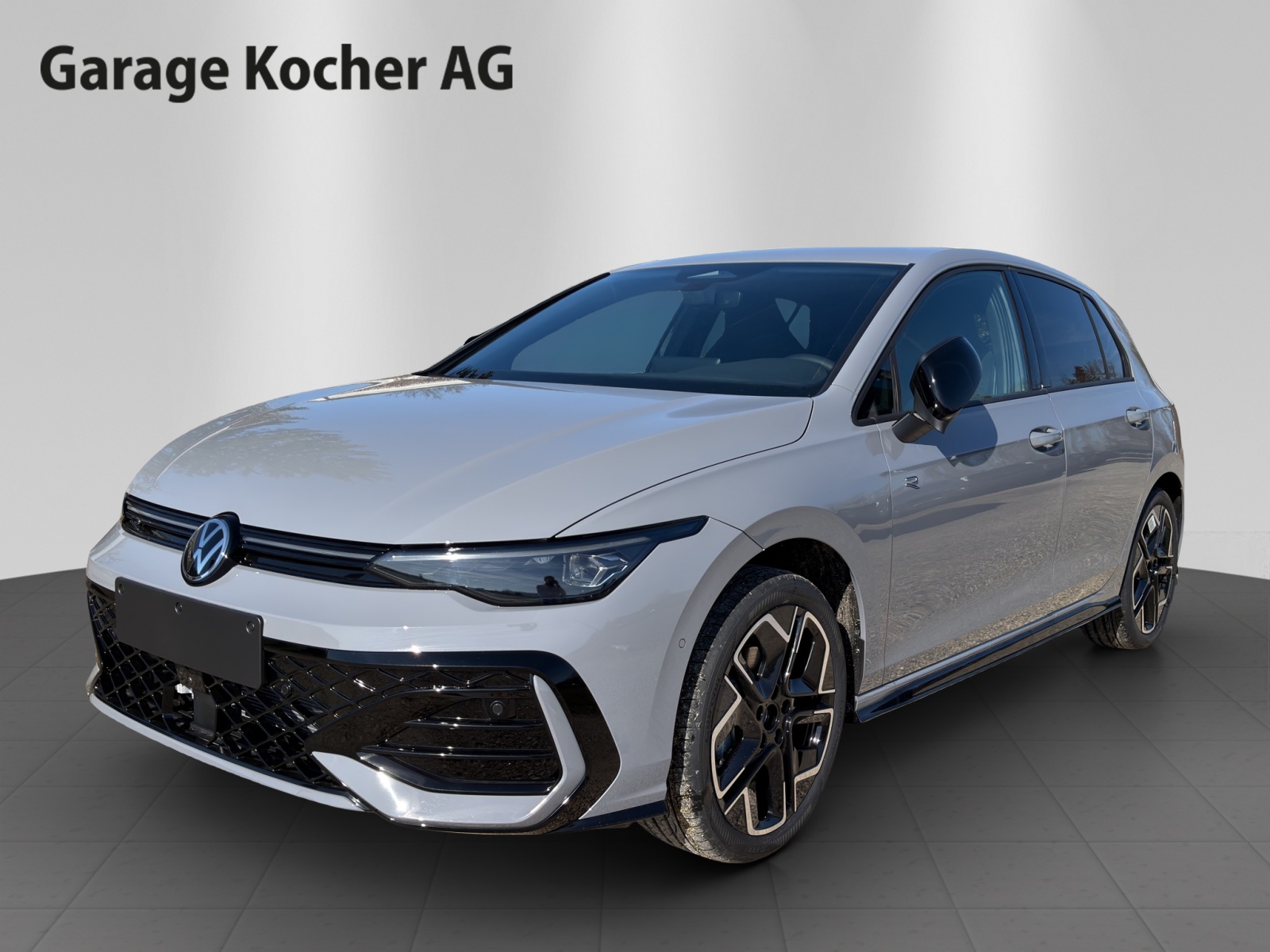 VW Golf 1.5 e TSI mHEV R-Line DSG-image-0