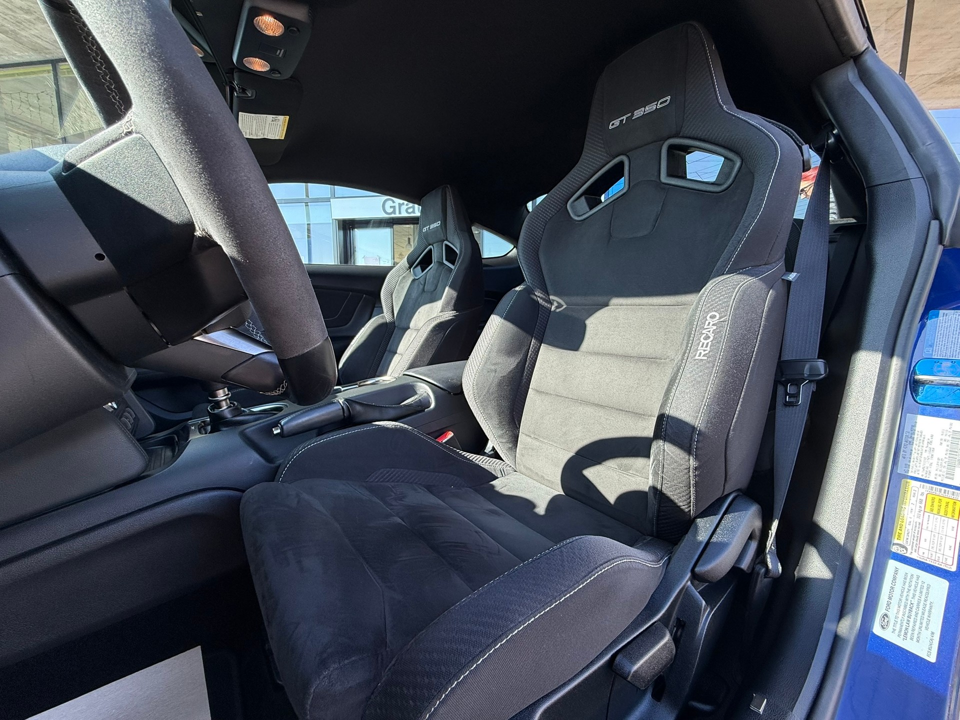 FORD Mustang Shelby GT350 5.2 Recaro-image-6