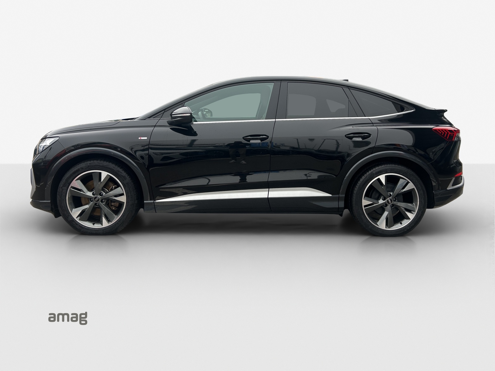 AUDI Q4 Sportback e-tron 40-image-1