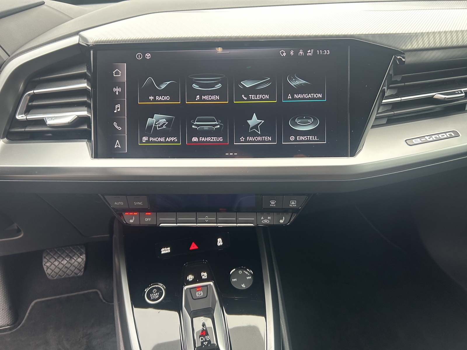 AUDI Q4 Sportback e-tron 40-image-11