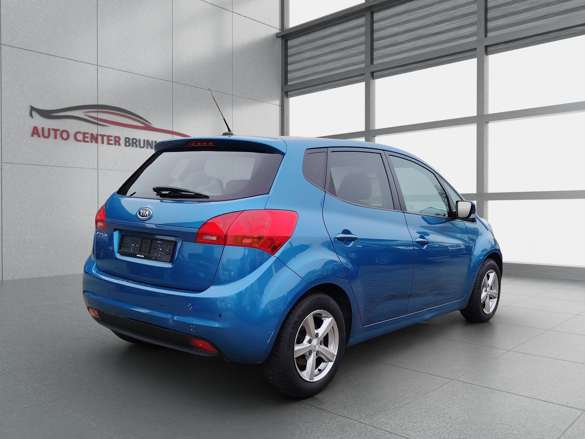 KIA Venga 1.6 CVVT _seven Automatic-image-5