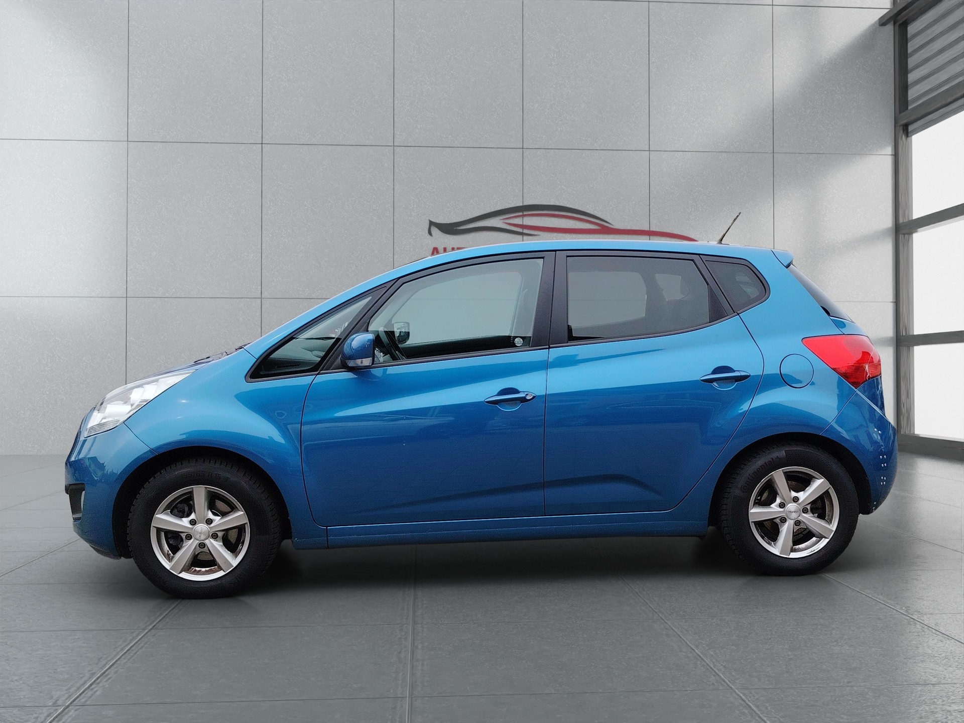 KIA Venga 1.6 CVVT _seven Automatic-image-3