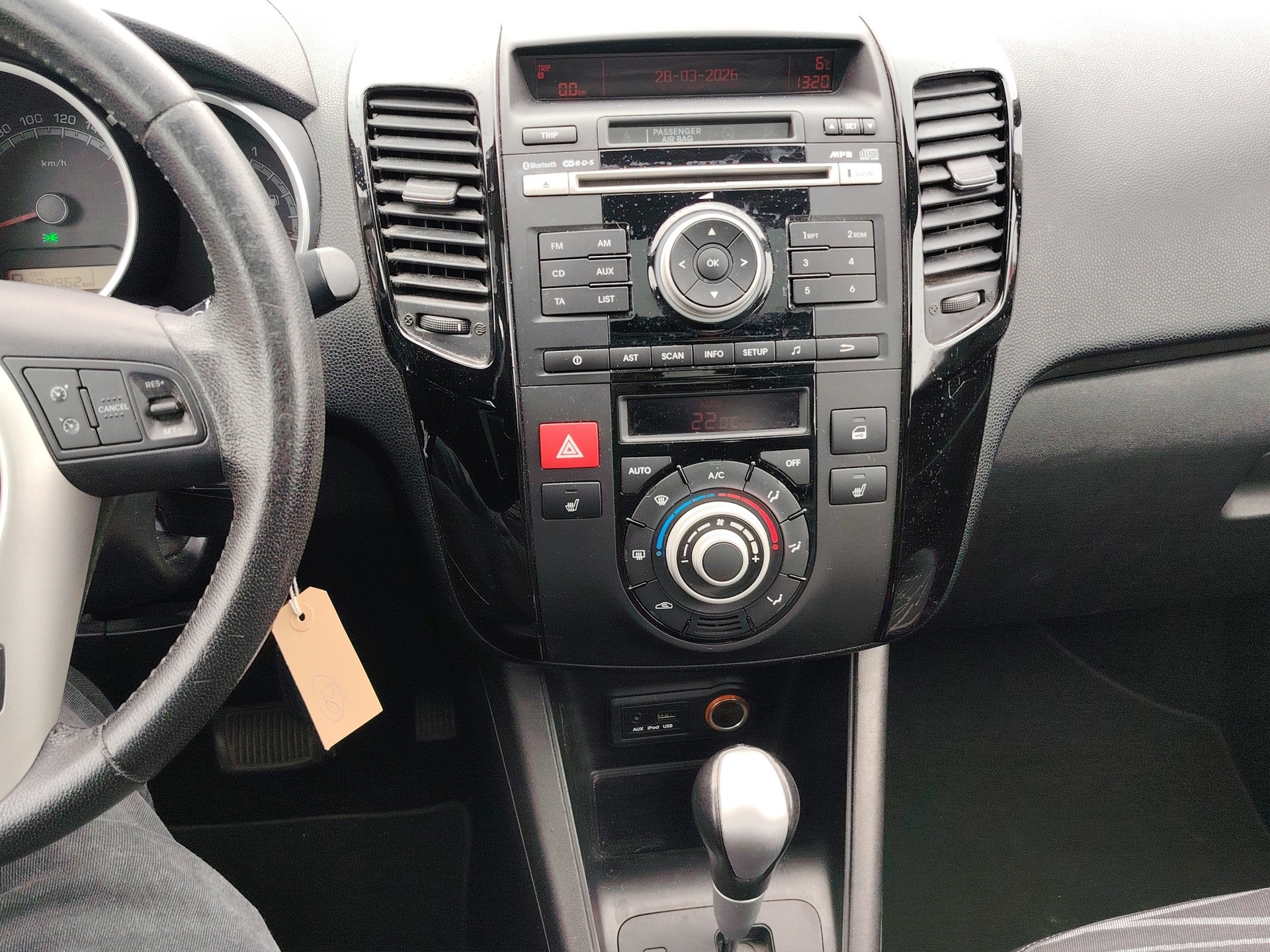 KIA Venga 1.6 CVVT _seven Automatic-image-9