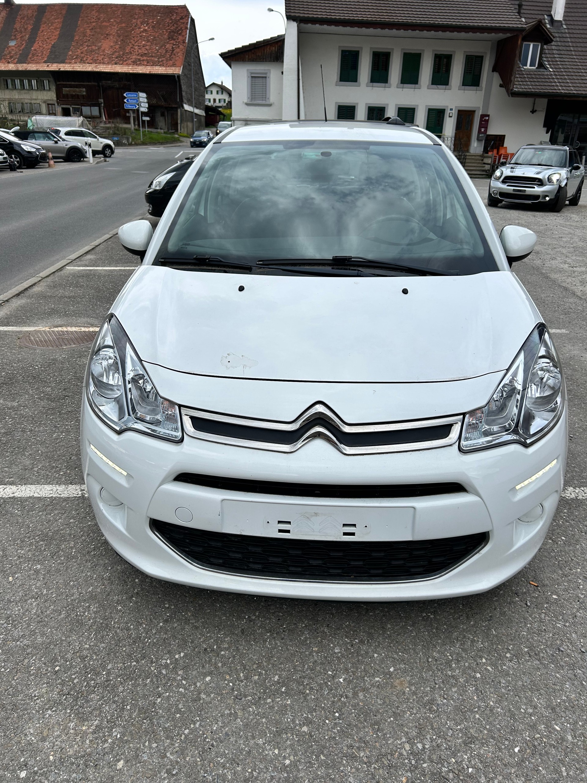 CITROEN C3 1.2i Exclusive-image-1