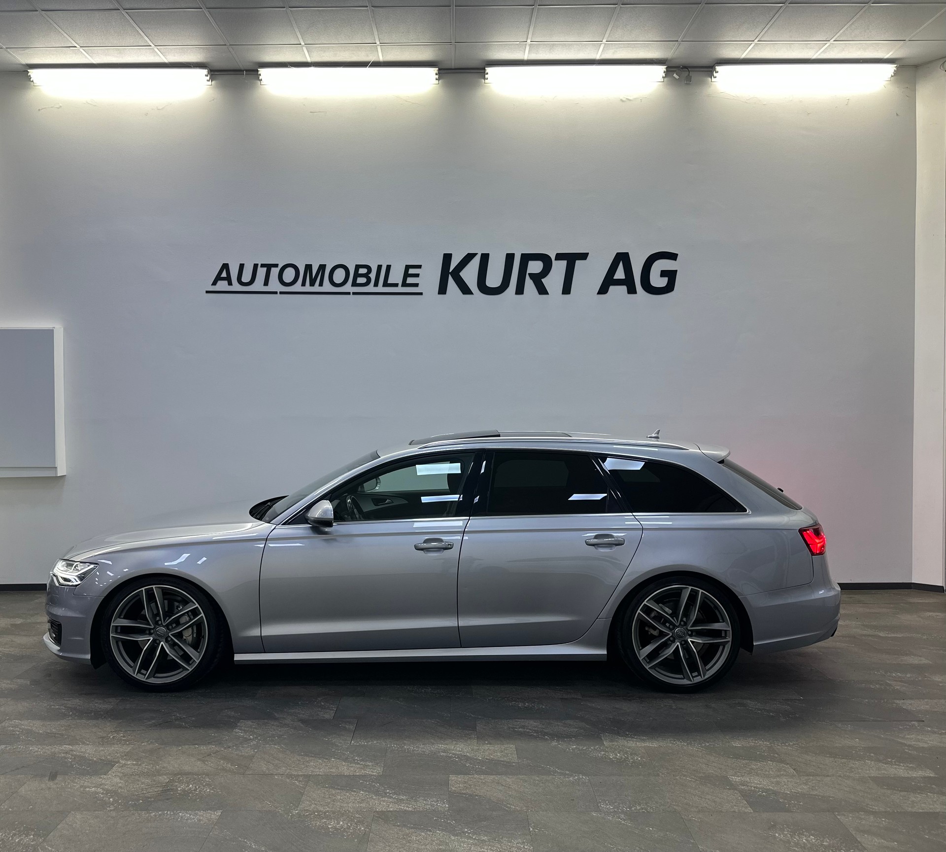 AUDI A6 Avant 3.0 TDI V6 quattro S-tronic-image-2
