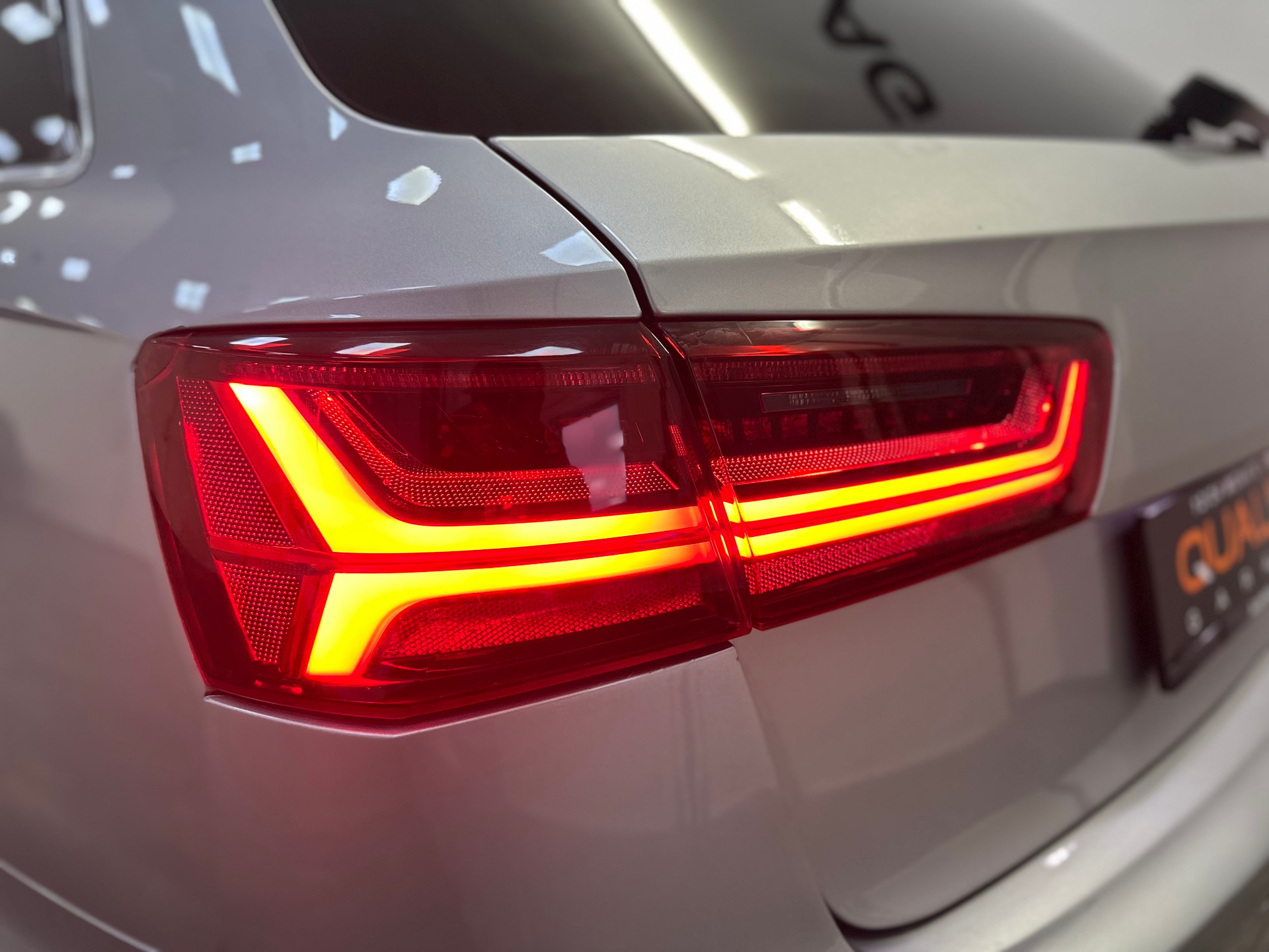 AUDI A6 Avant 3.0 TDI V6 quattro S-tronic-image-4