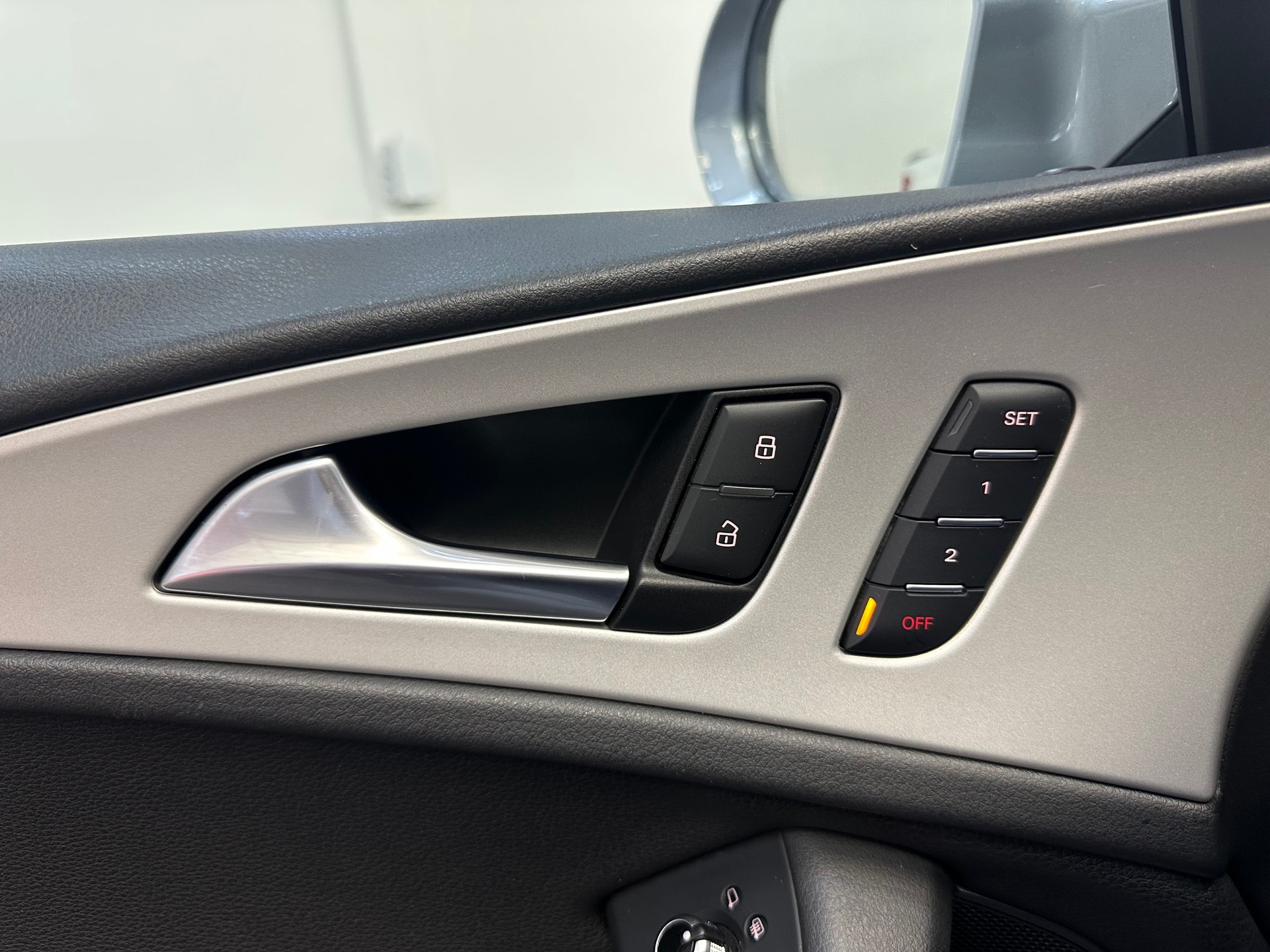 AUDI A6 Avant 3.0 TDI V6 quattro S-tronic-image-20