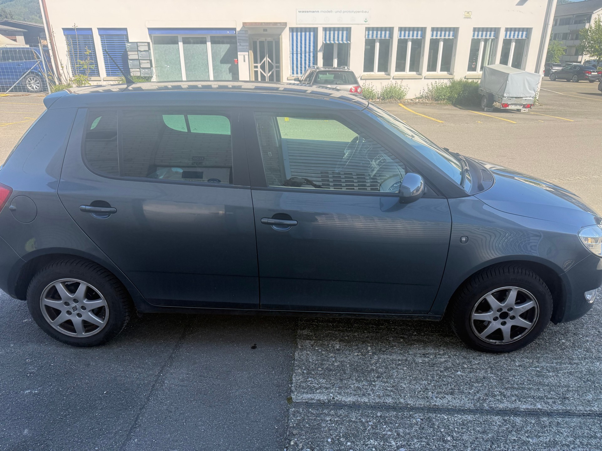 SKODA Fabia 1.2 TSI Ambition Plus-image-4