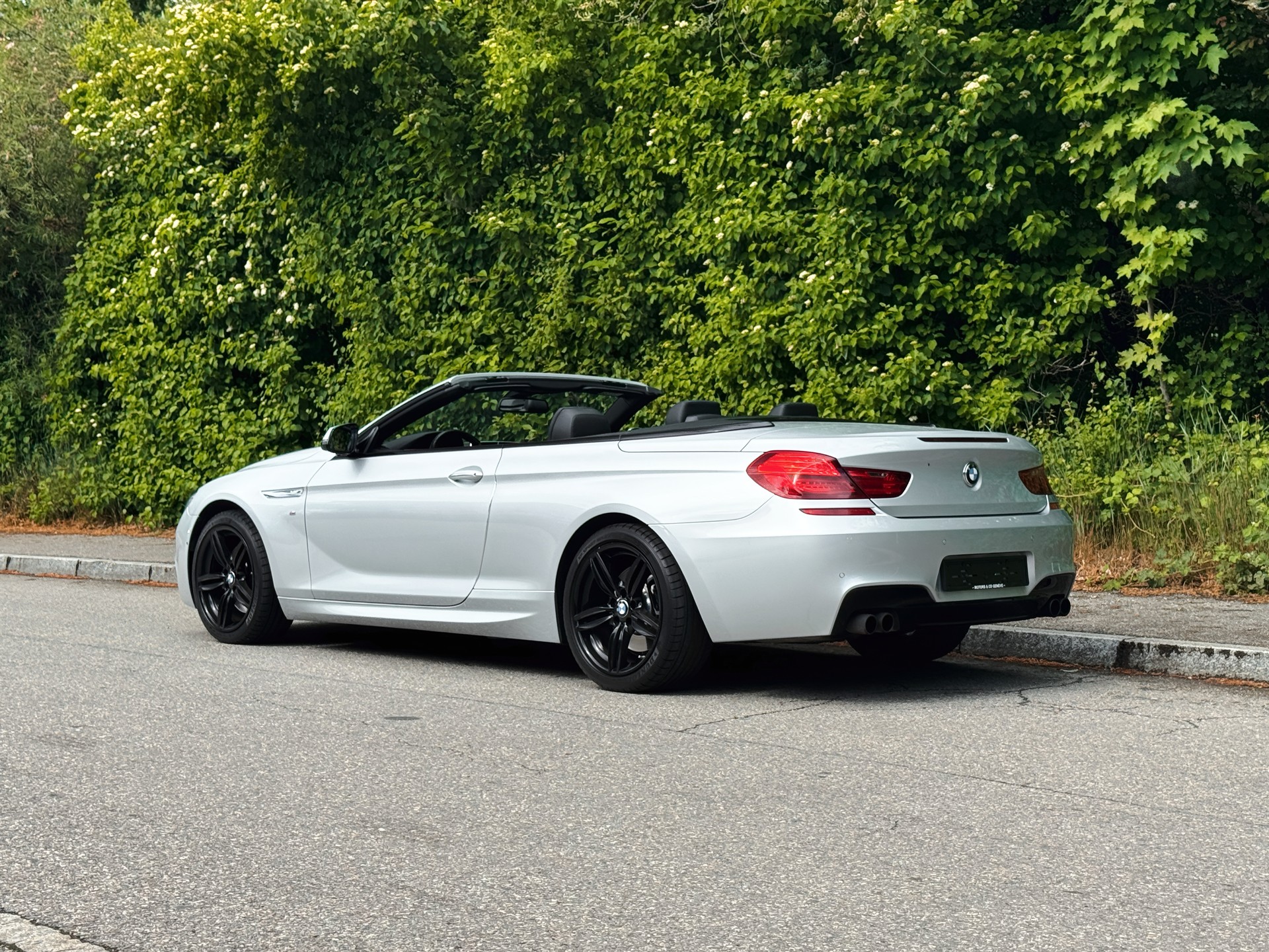 BMW 640i Cabrio xDrive-image-5