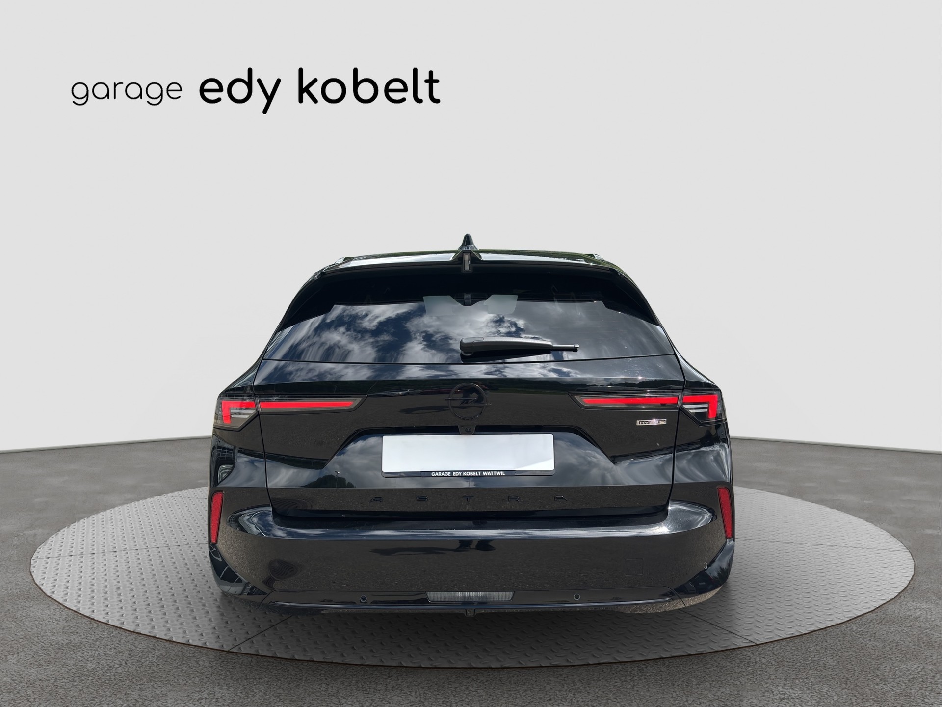 OPEL Astra Sports Tourer 1.6 PHEV Turbo GS A-image-18