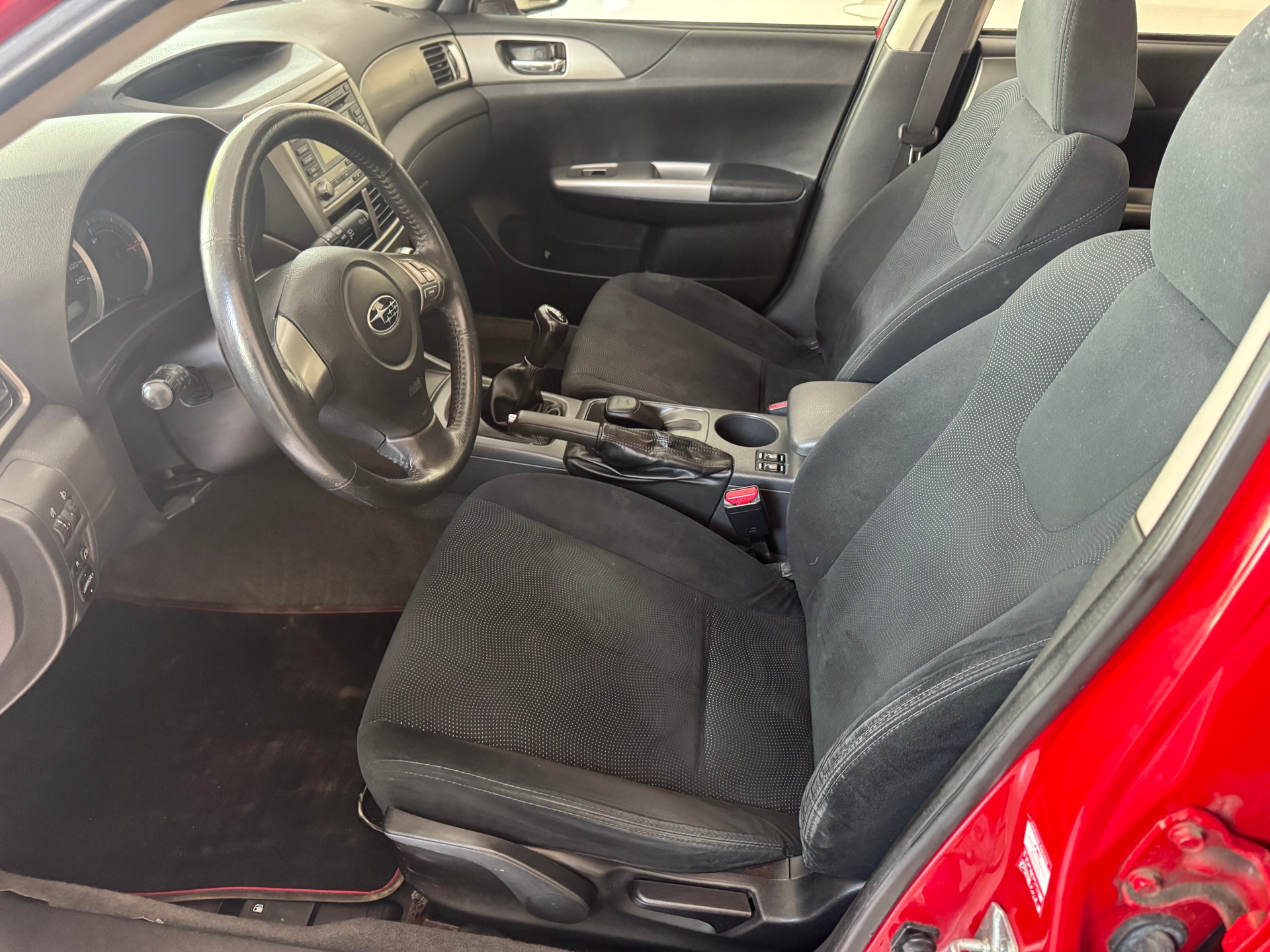 SUBARU Impreza 1.5R Swiss-image-9