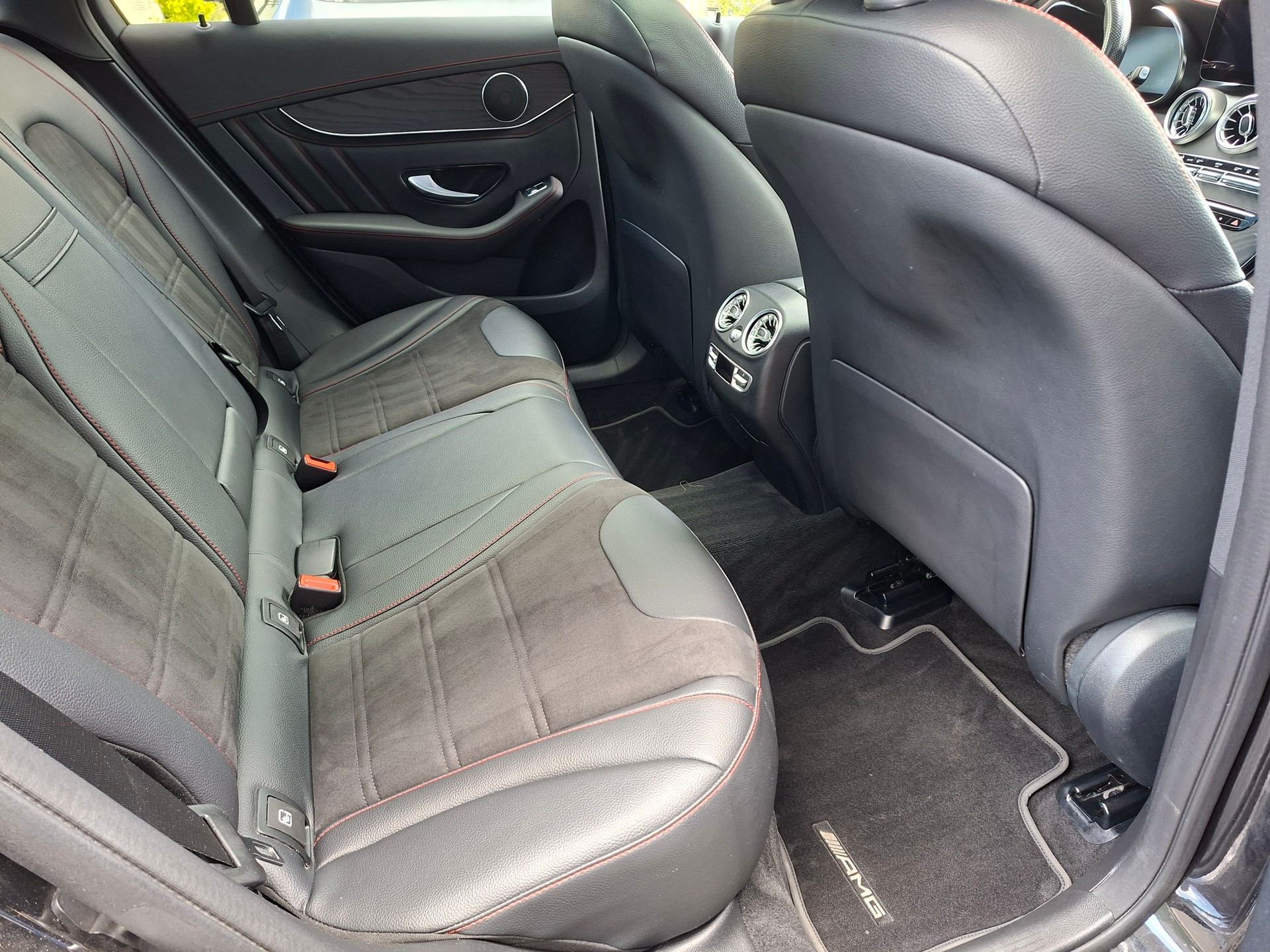 MERCEDES-BENZ GLC 43 AMG 4Matic 9G-Tronic-image-10