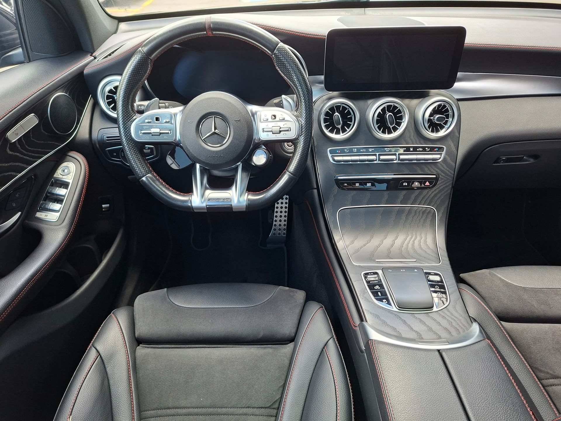 MERCEDES-BENZ GLC 43 AMG 4Matic 9G-Tronic-image-8