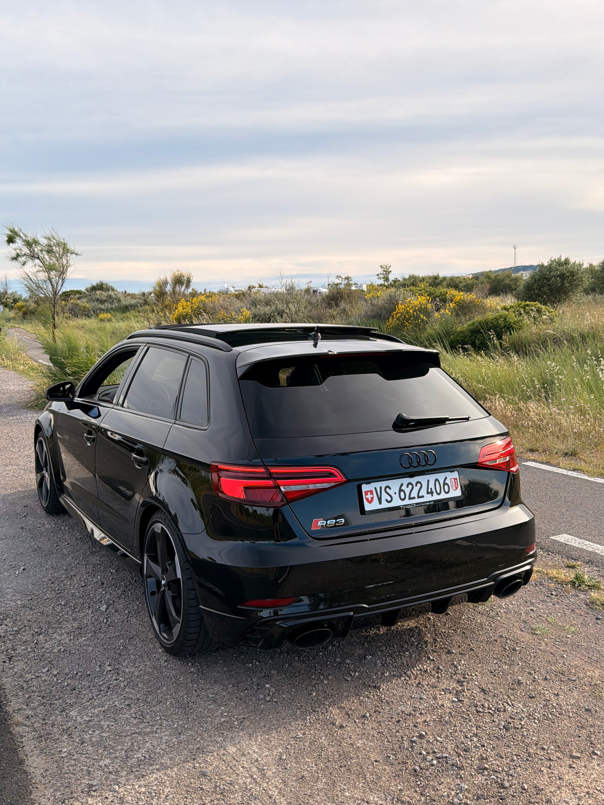 AUDI Rs3 2.5 TFSI quattro S-Tronic-image-3