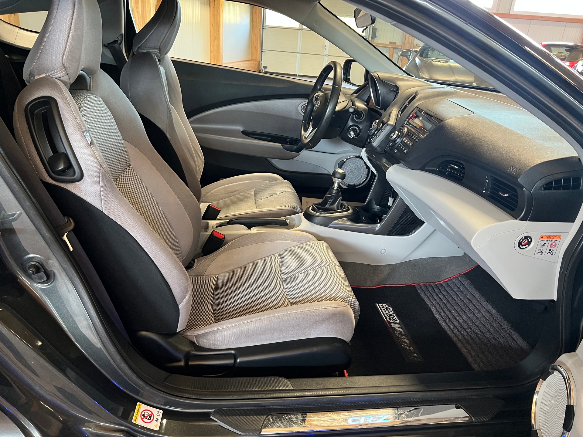 HONDA CR-Z 1.5i Hybrid Sport-image-11