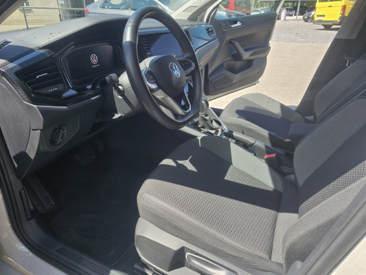 VW Polo 1.0 TSI Life DSG-image-10