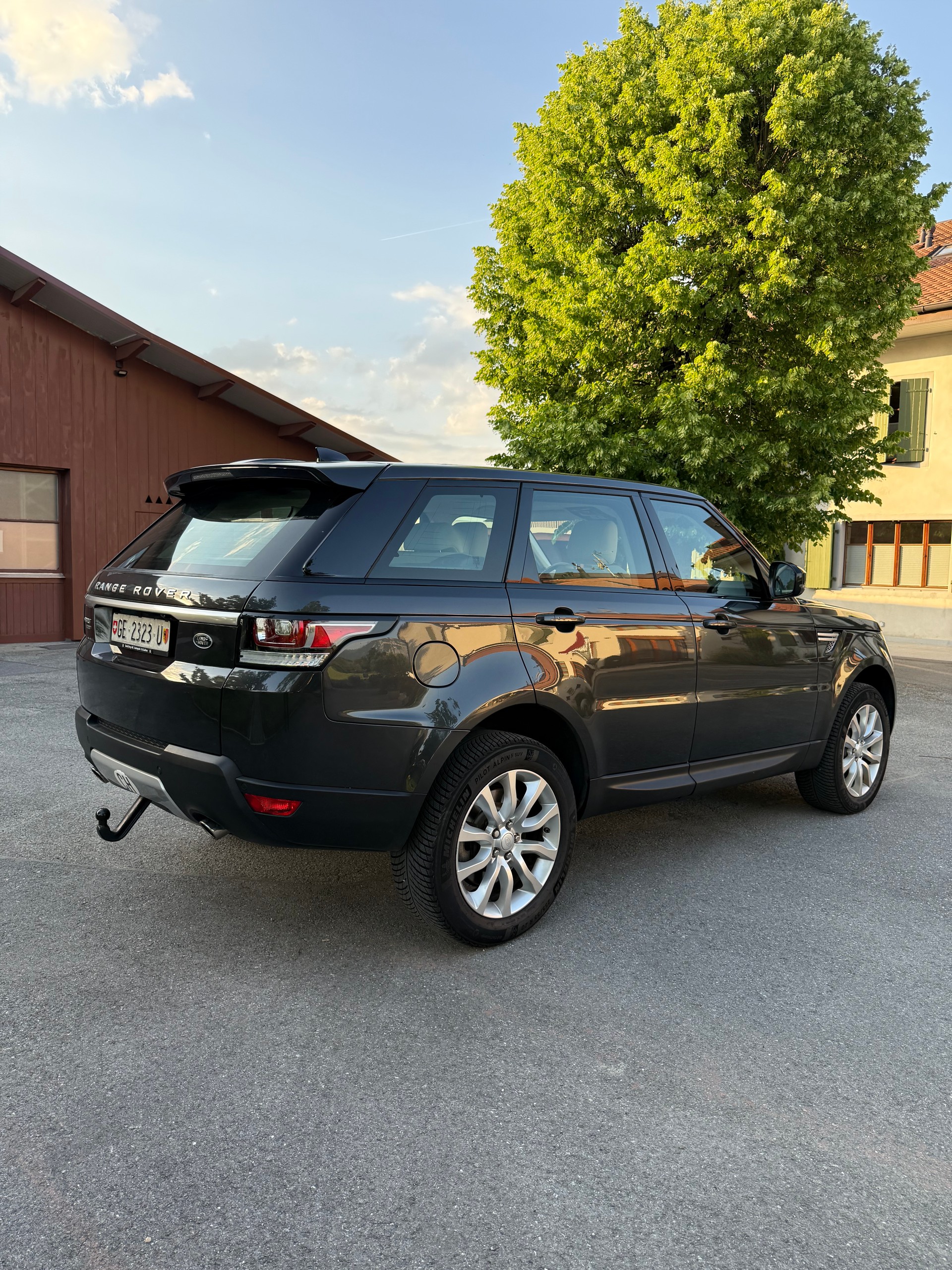 LAND ROVER Range Rover Sport 3.0 SDV6 Autobiogr. Dynamic Aut.-image-3