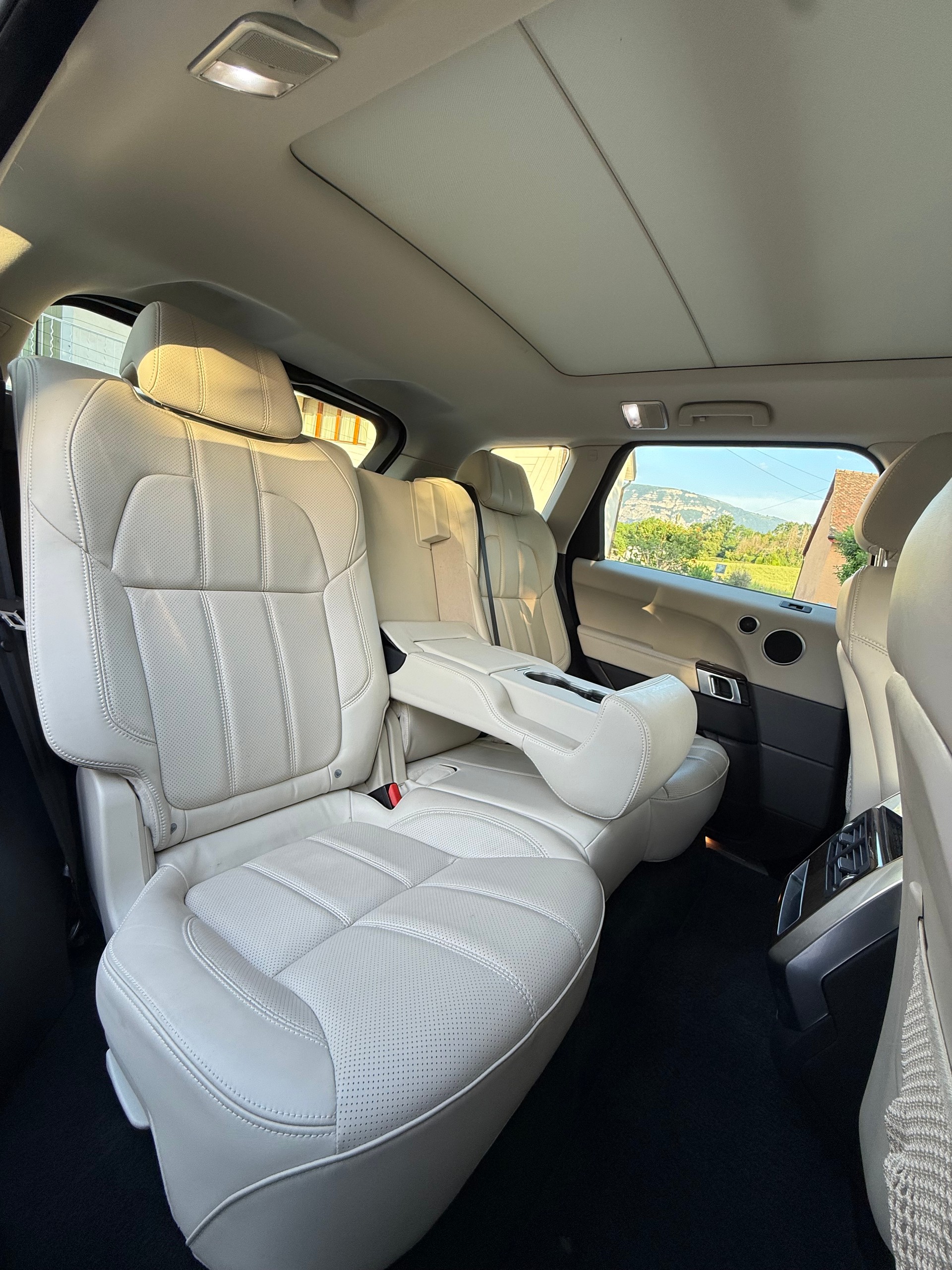 LAND ROVER Range Rover Sport 3.0 SDV6 Autobiogr. Dynamic Aut.-image-9