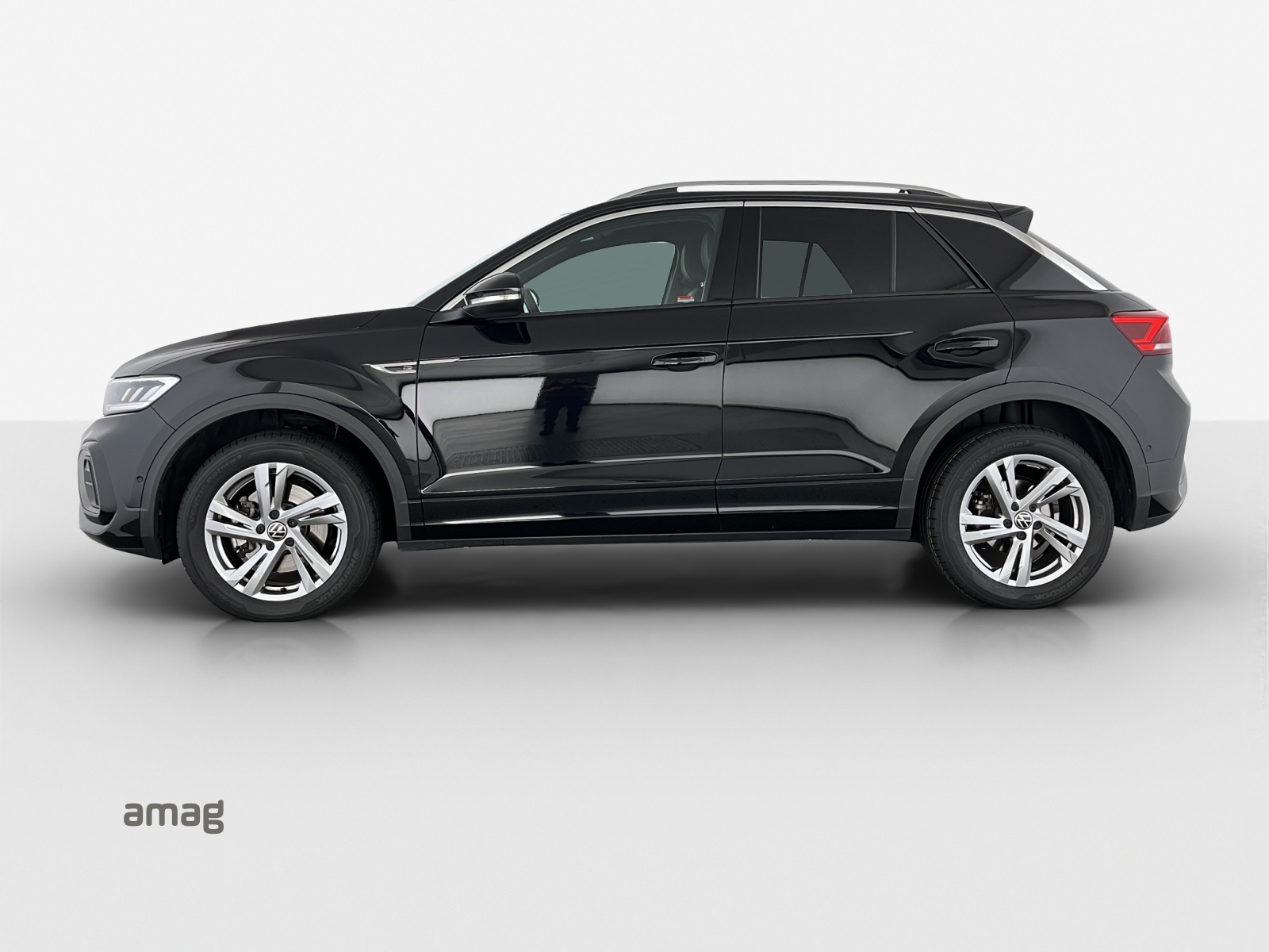 VW T-Roc 2.0 TSI R-Line DSG 4Motion-image-1