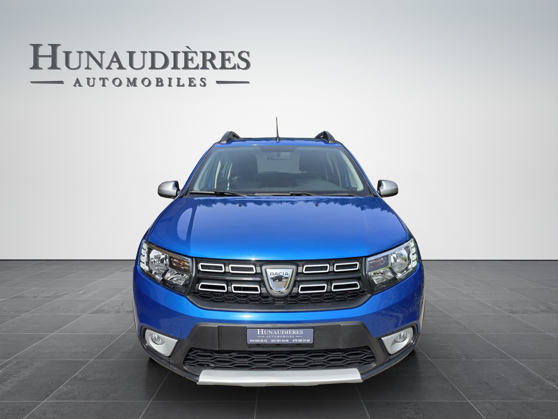 DACIA Sandero Tce 90 Stepway Lauréate Automatic-image-13