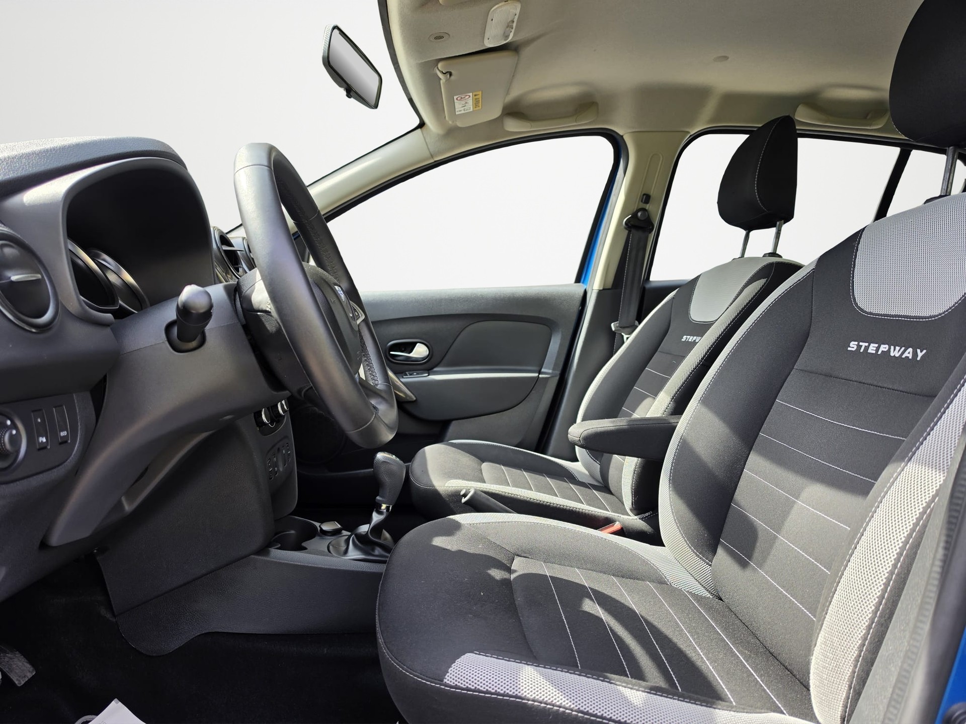 DACIA Sandero Tce 90 Stepway Lauréate Automatic-image-7