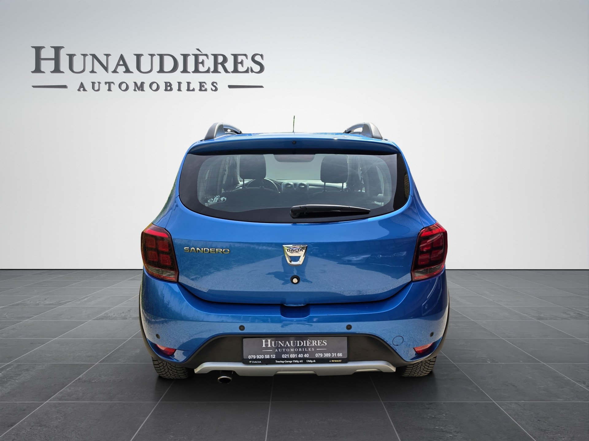 DACIA Sandero Tce 90 Stepway Lauréate Automatic-image-14