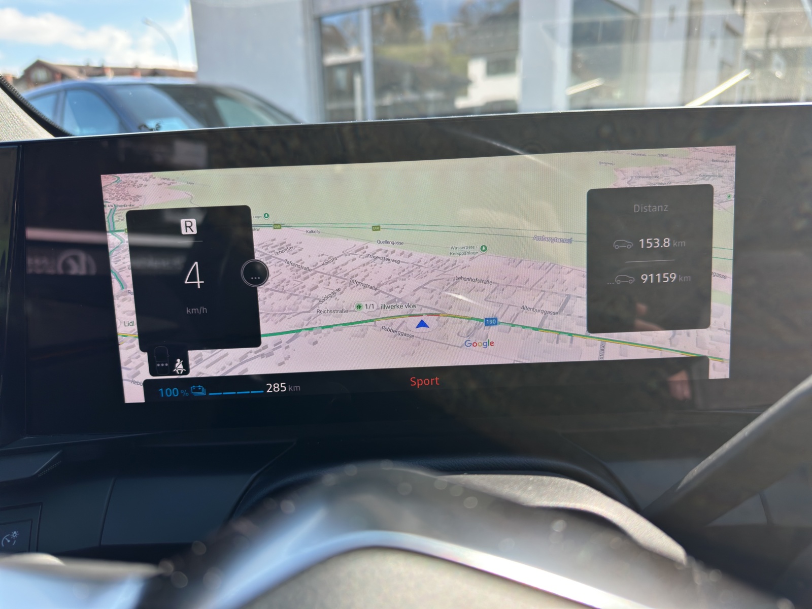 RENAULT Mégane E-TECH EV60 Techno-image-17