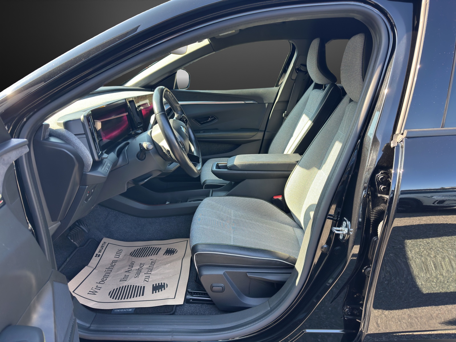 RENAULT Mégane E-TECH EV60 Techno-image-7