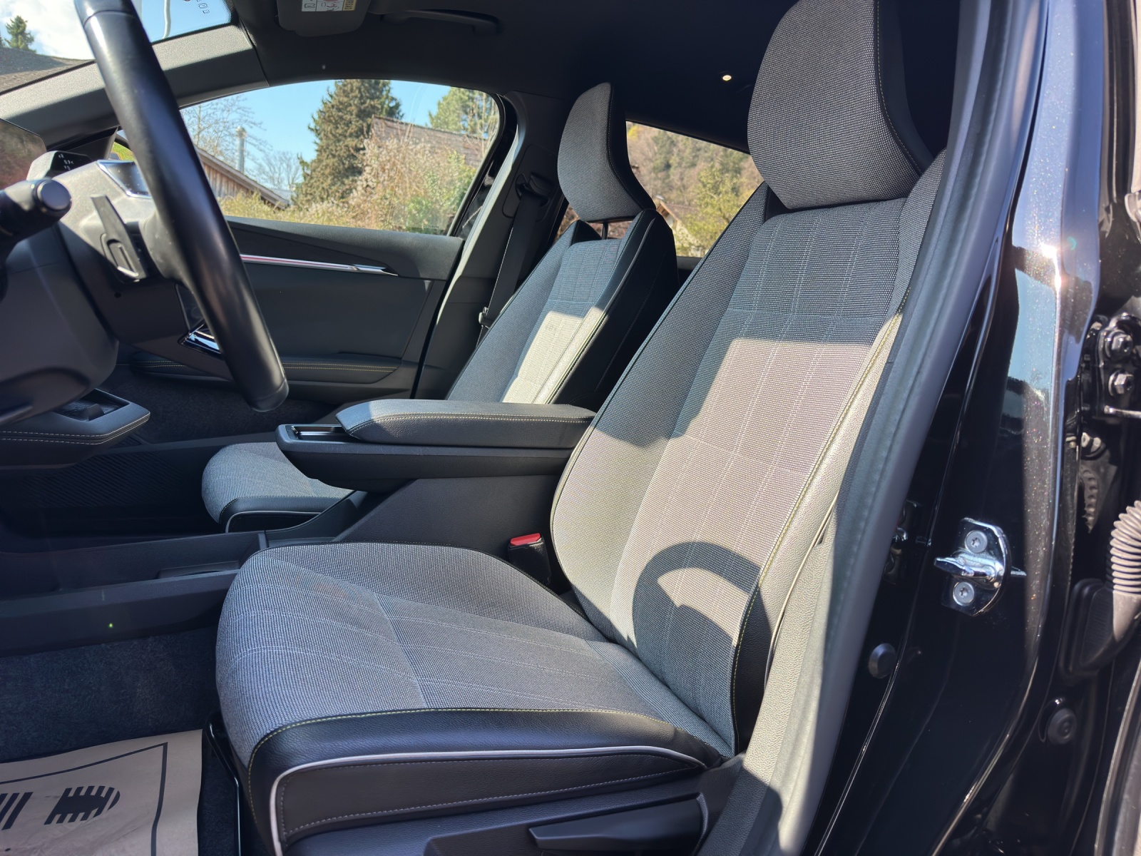 RENAULT Mégane E-TECH EV60 Techno-image-14