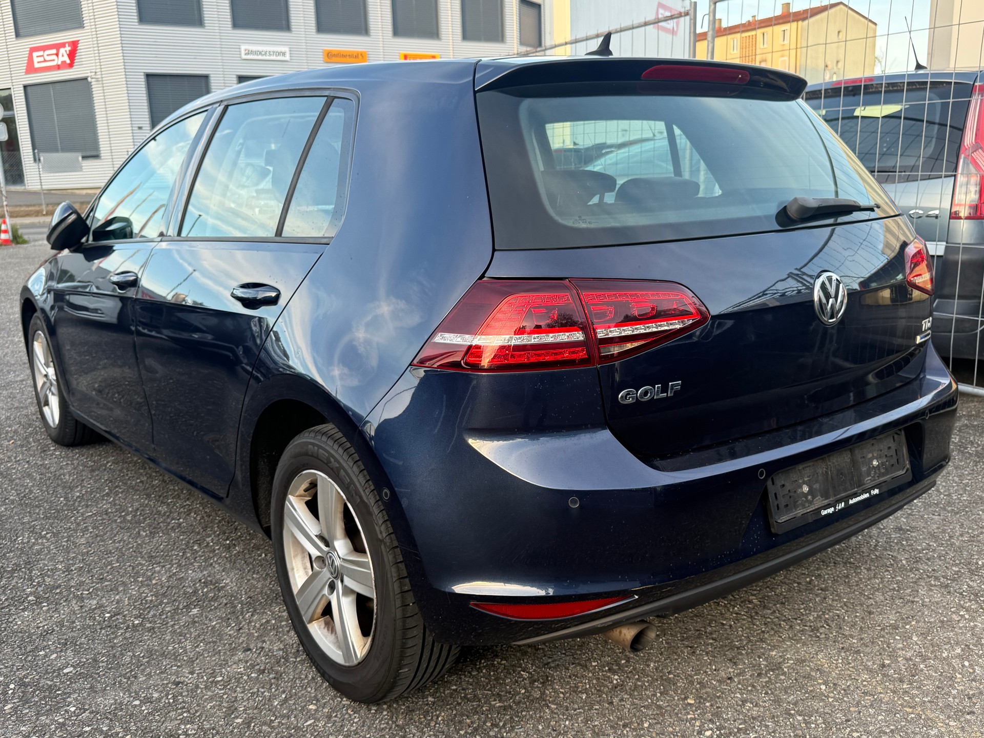 VW GOLF-image-2